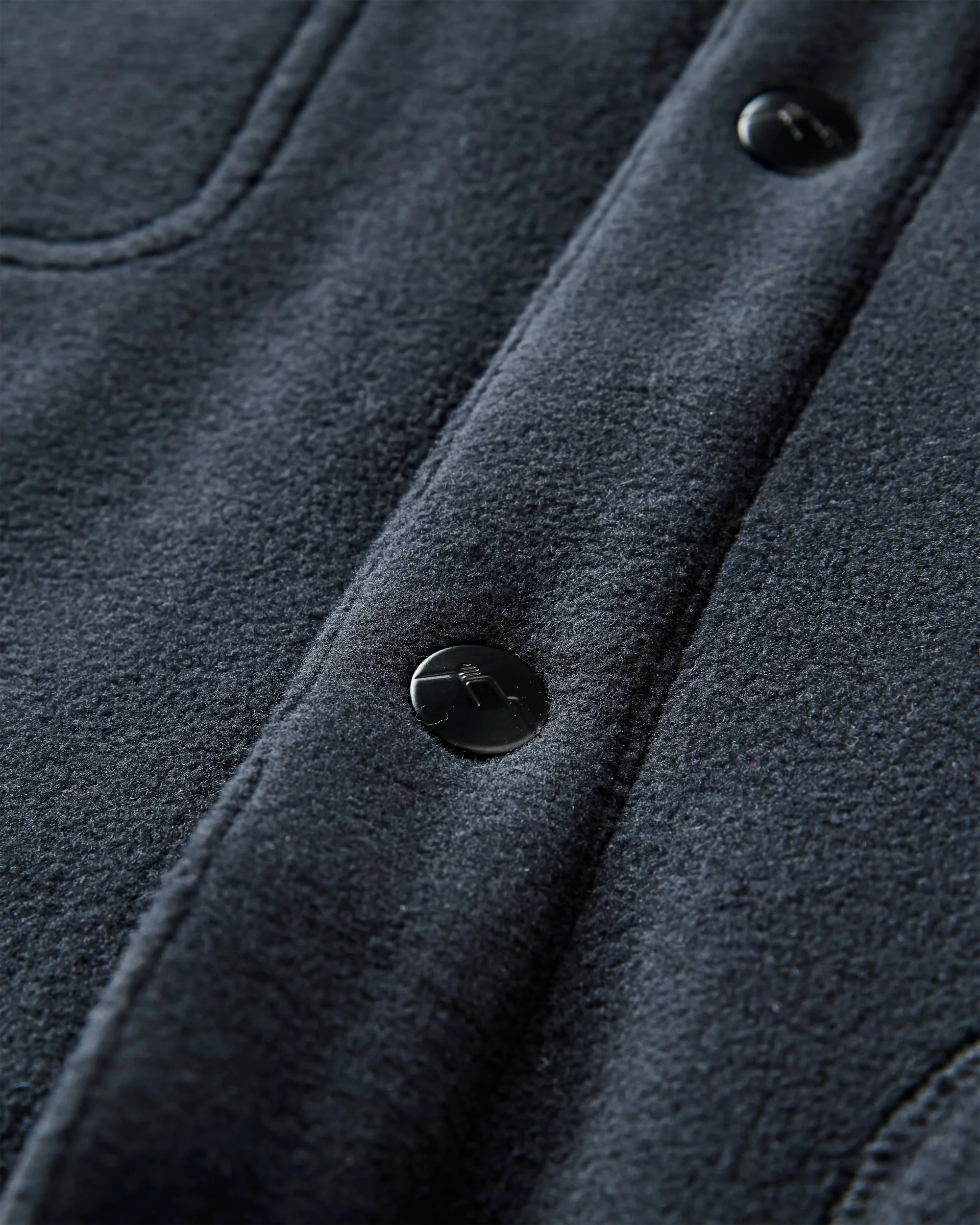 Adapt Polartec® Overshirt - Black - Image 8