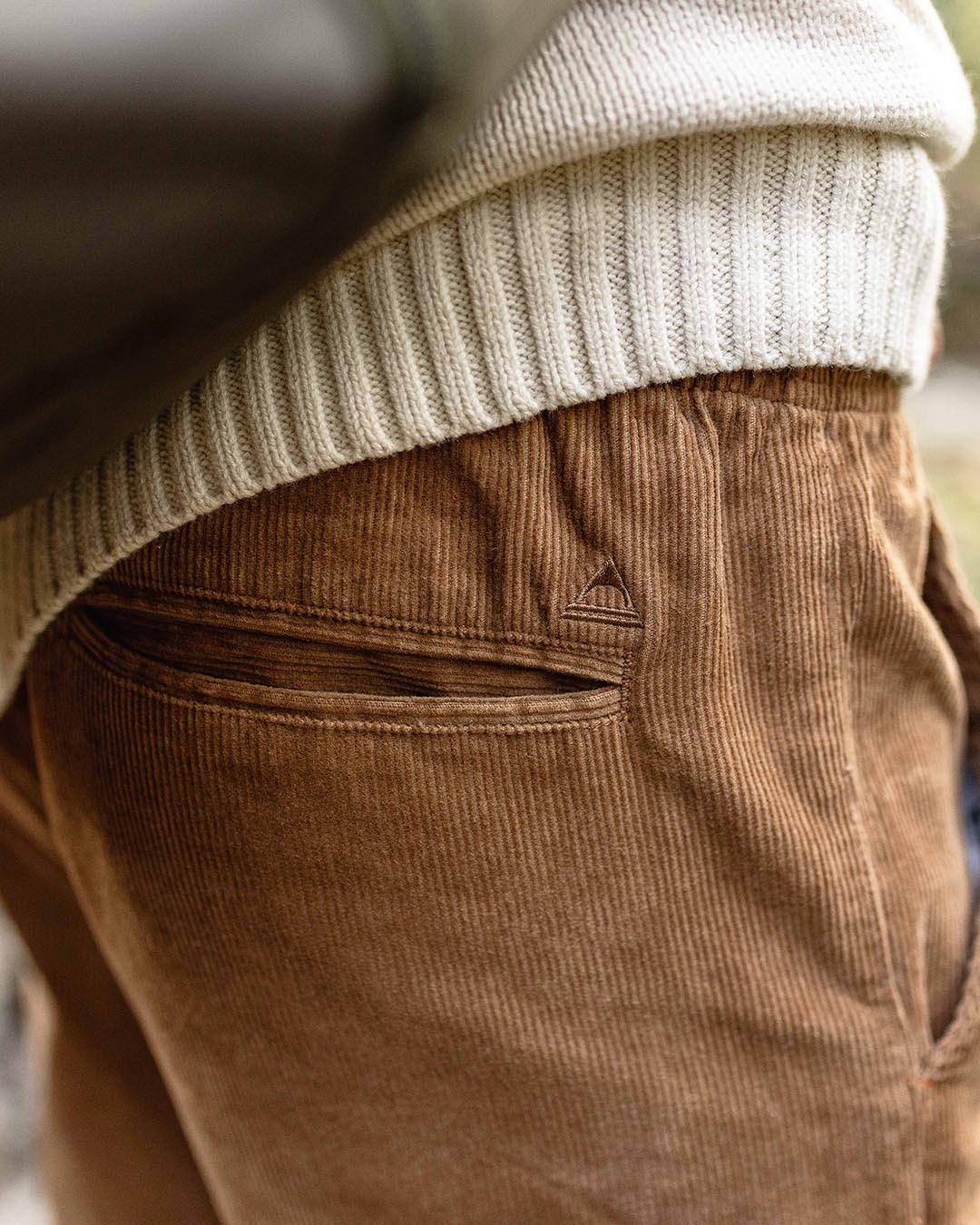 Adventurer Cord Trouser - Coconut - Image 2