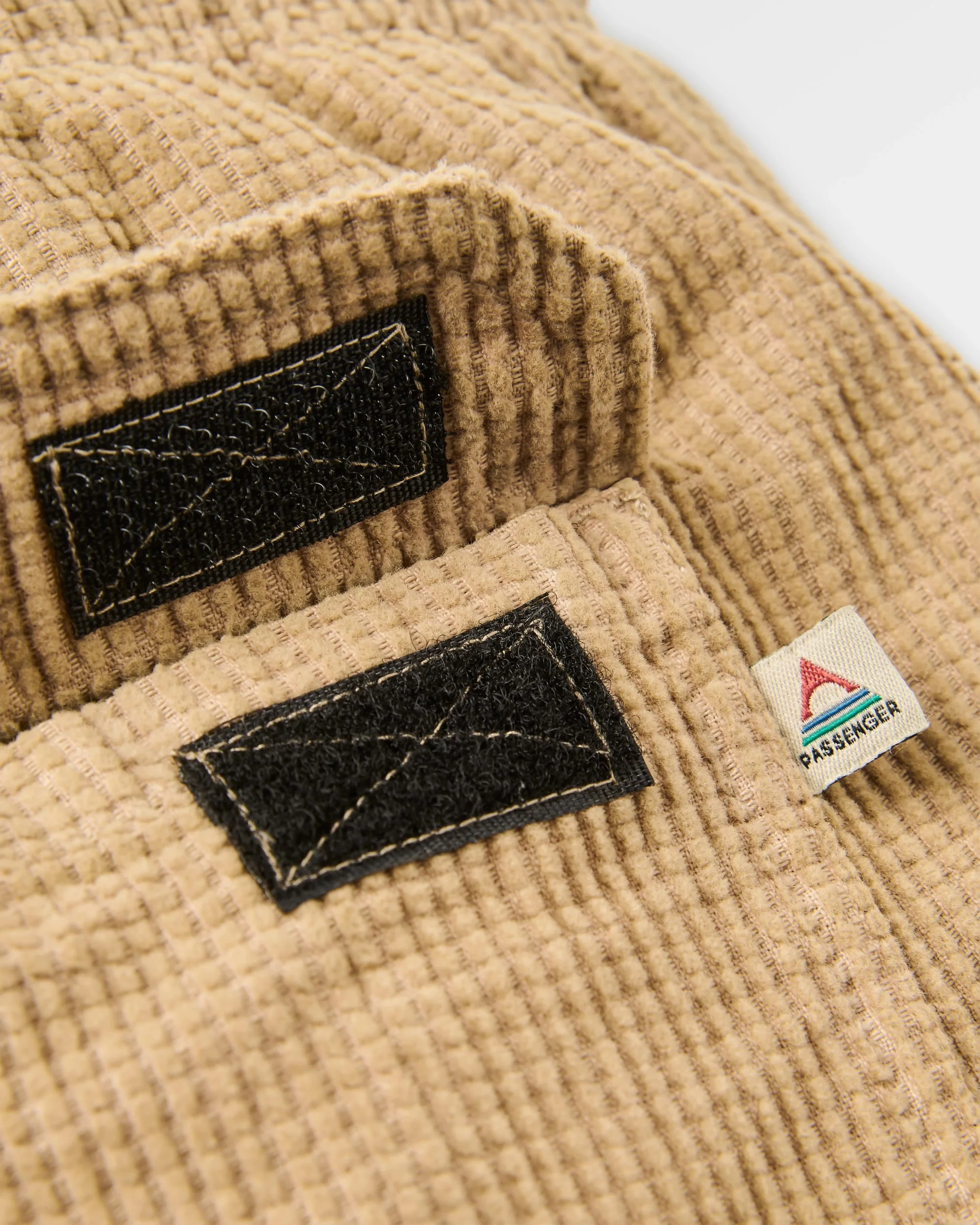 Apex Grid Cord Short - Simply Taupe - Image 12