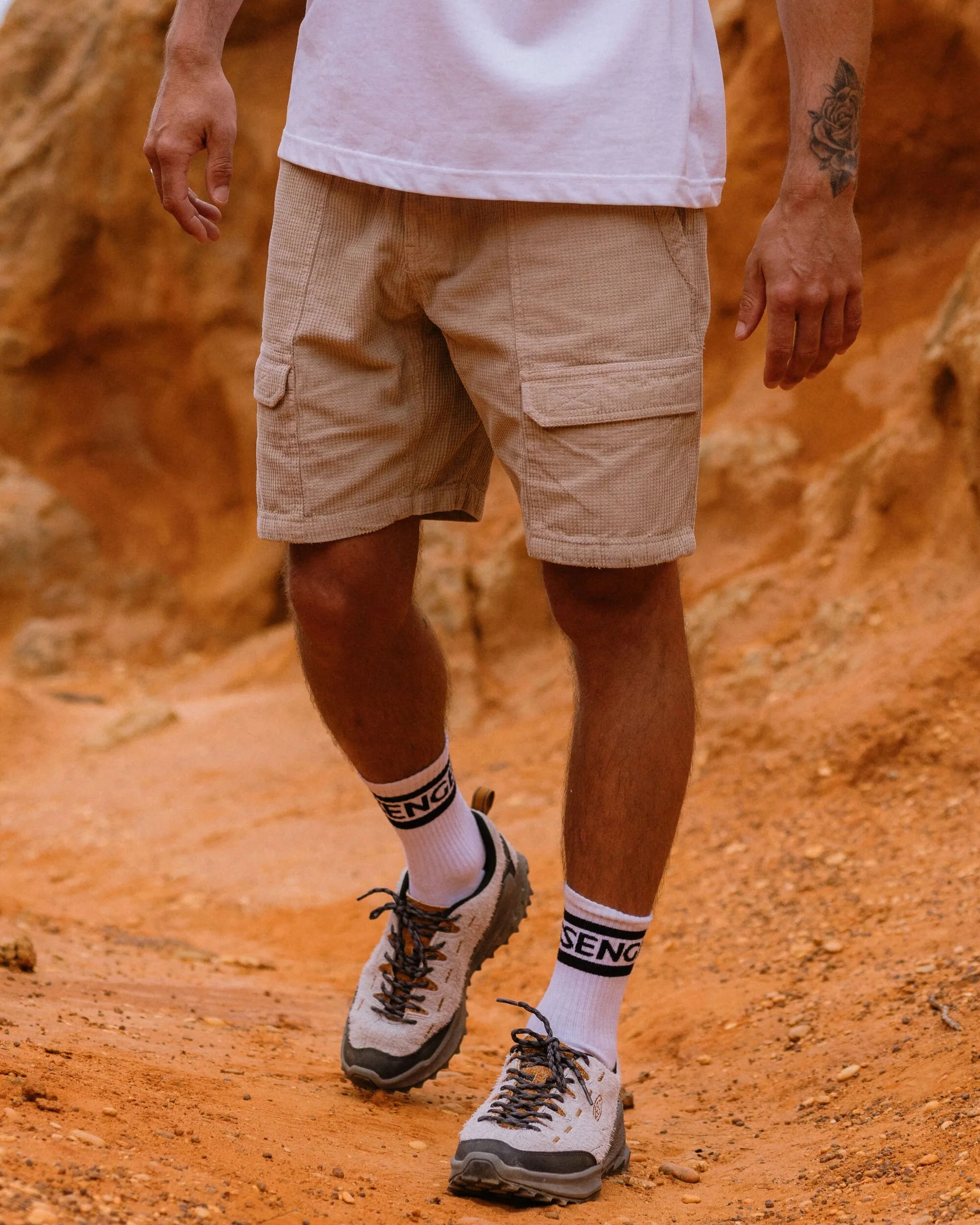 Apex Grid Cord Short - Simply Taupe - Image 4