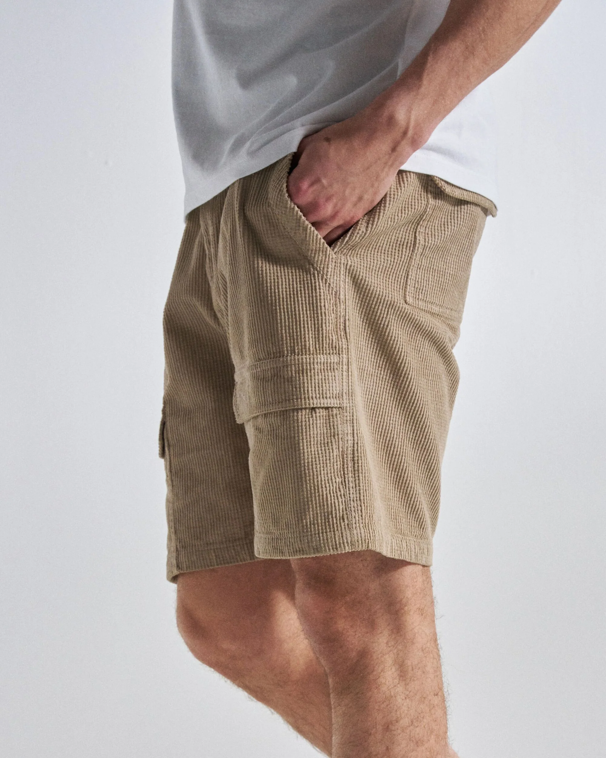 Apex Grid Cord Short - Simply Taupe - Image 7