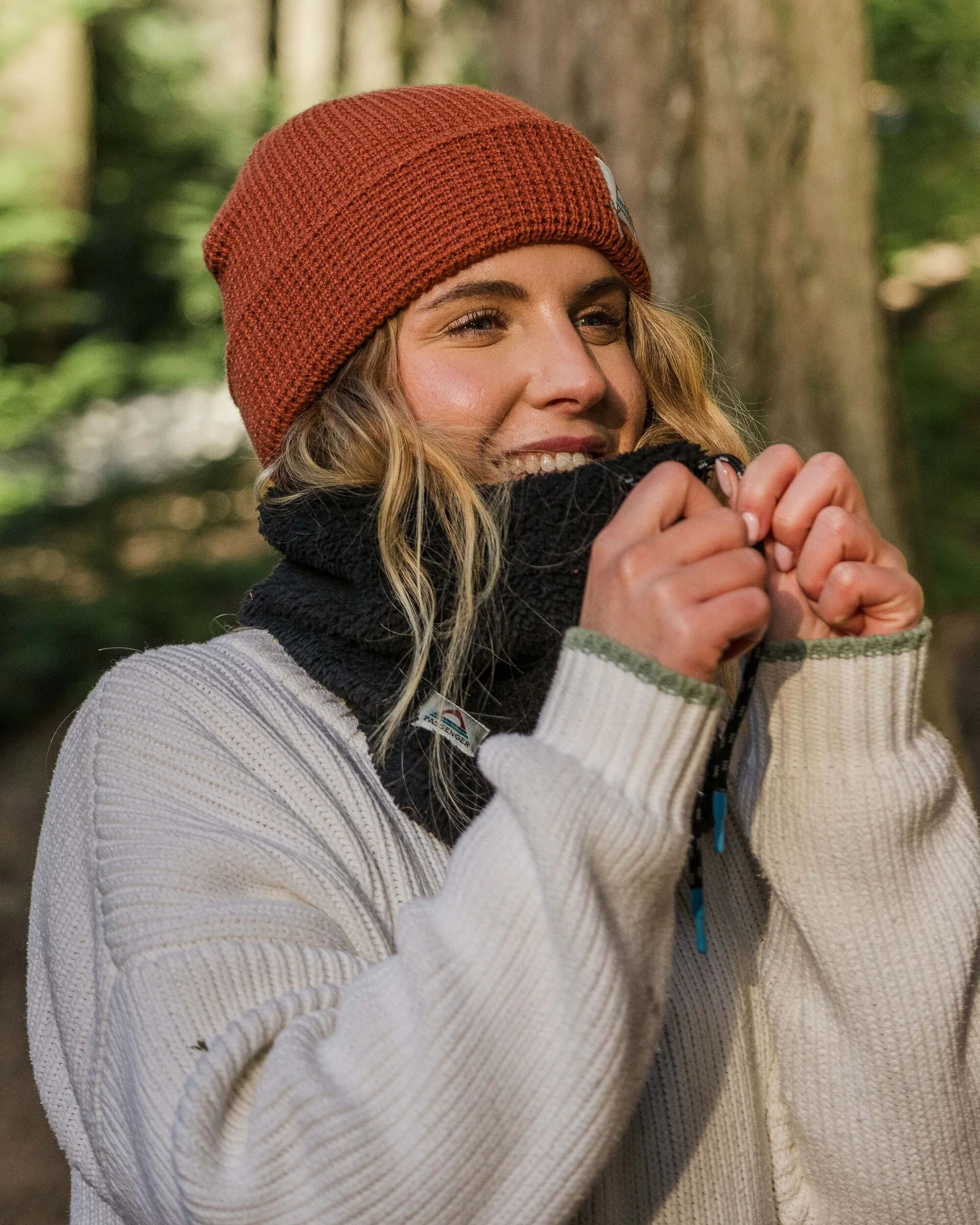 Ash Sherpa Fleece Snood - Black - Image 3