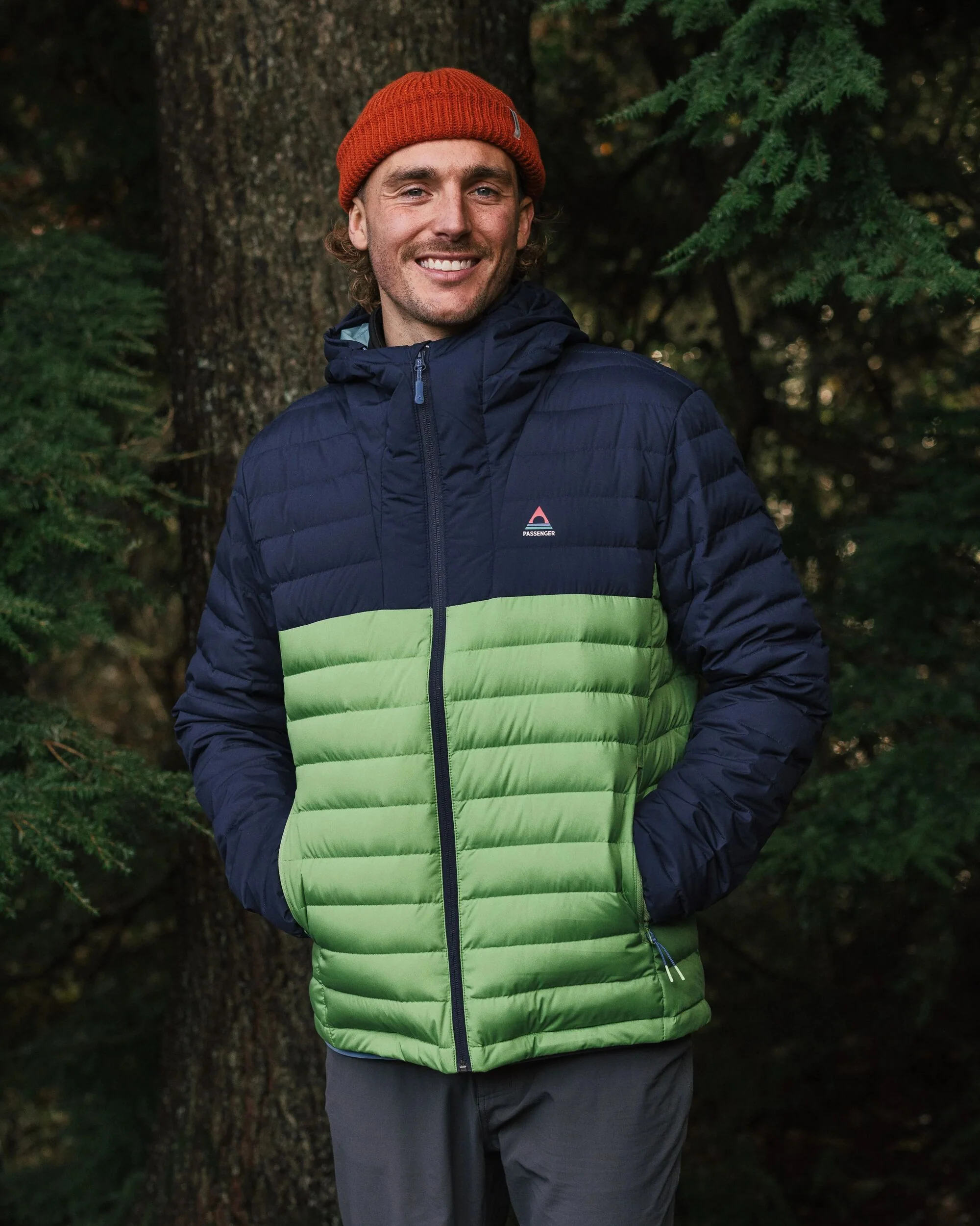 Ashland Down Jacket - Rich Navy/Pear Green