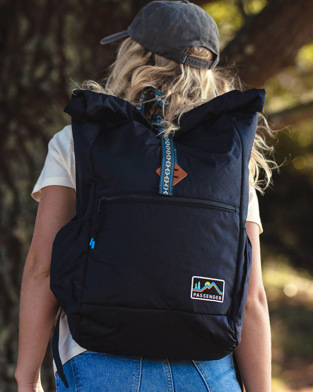 Backwoods Rolltop 32L Backpack - Black - Image 2