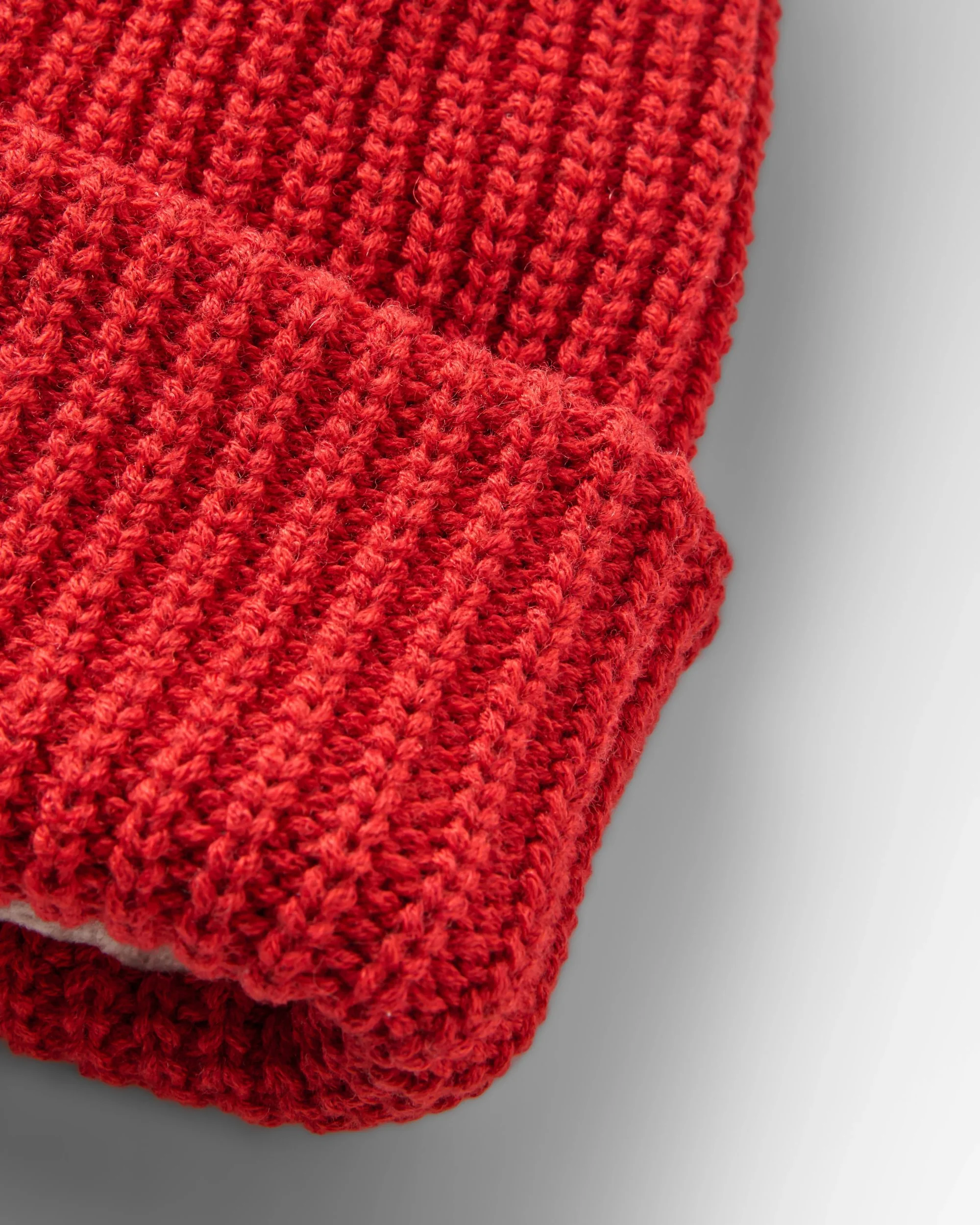 Beechwood Fleece Lined Beanie - Chilli - Image 3