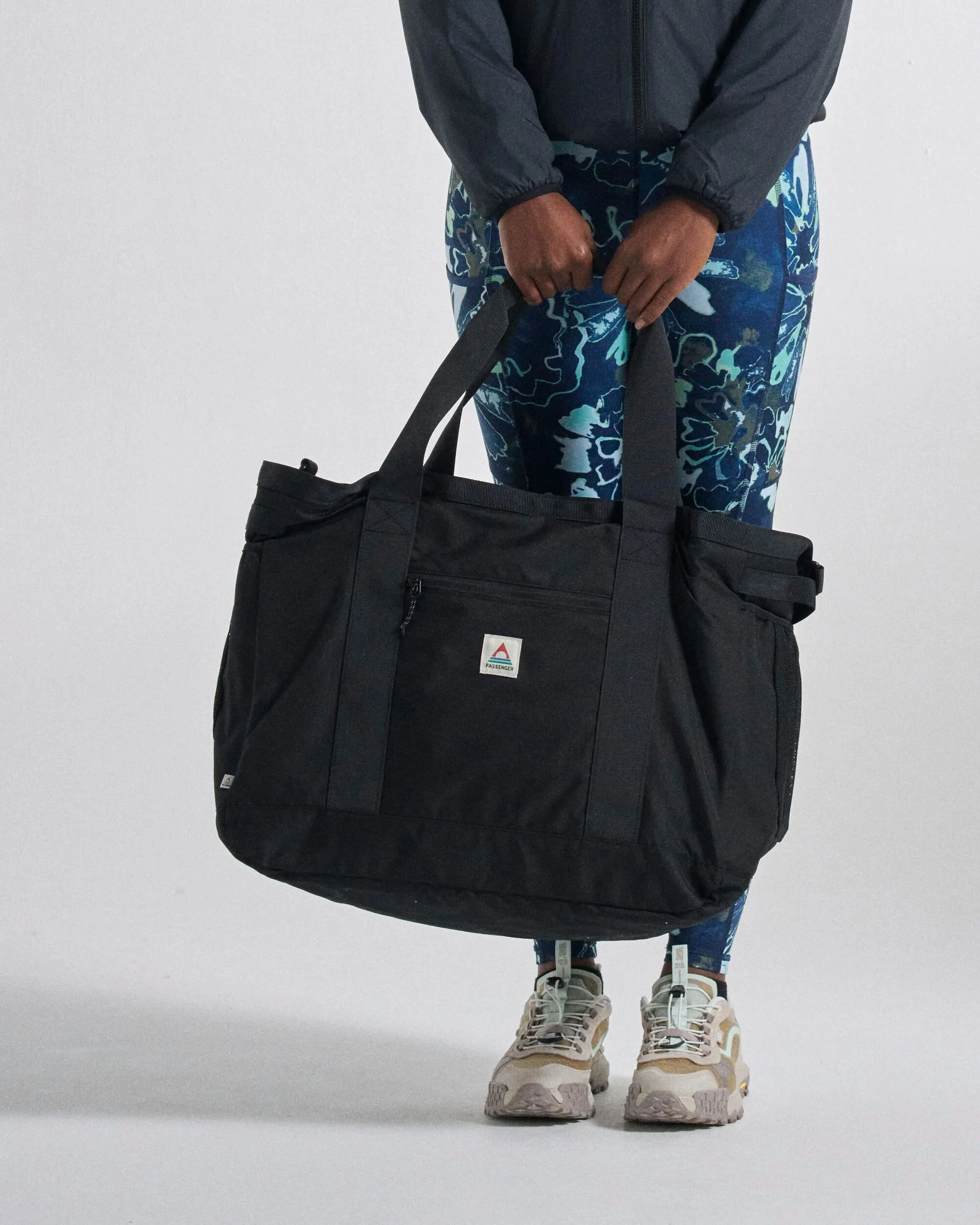 Boondocker Gear Tote 48L - Black - Image 2