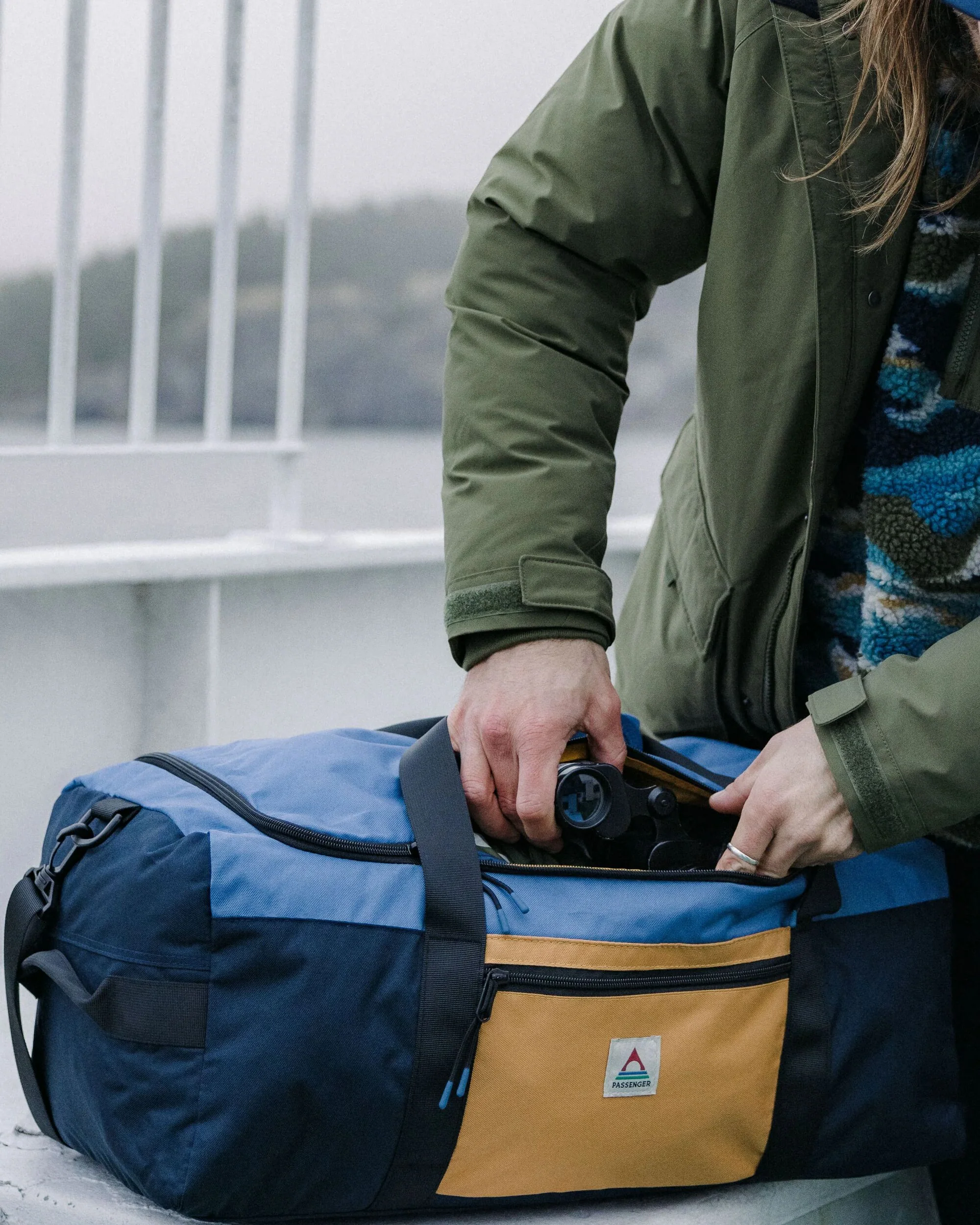 Boondocker 30L Duffel - Honey/Dark Denim/Rich Navy - Image 5