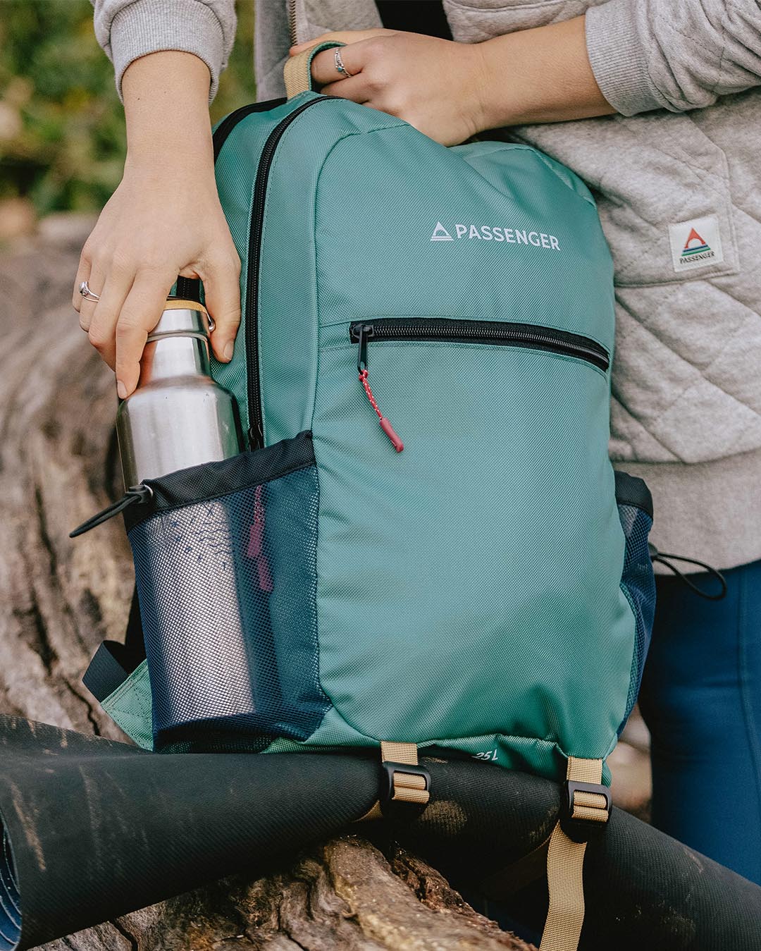 Canyon 25L Backpack - Deep Sea - Image 13