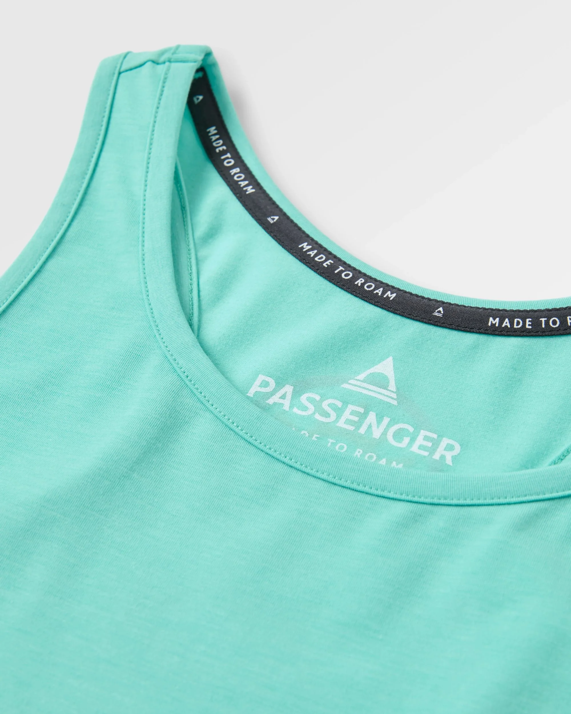 Chase The Light Drirelease® Active Vest - Aqua - Image 4