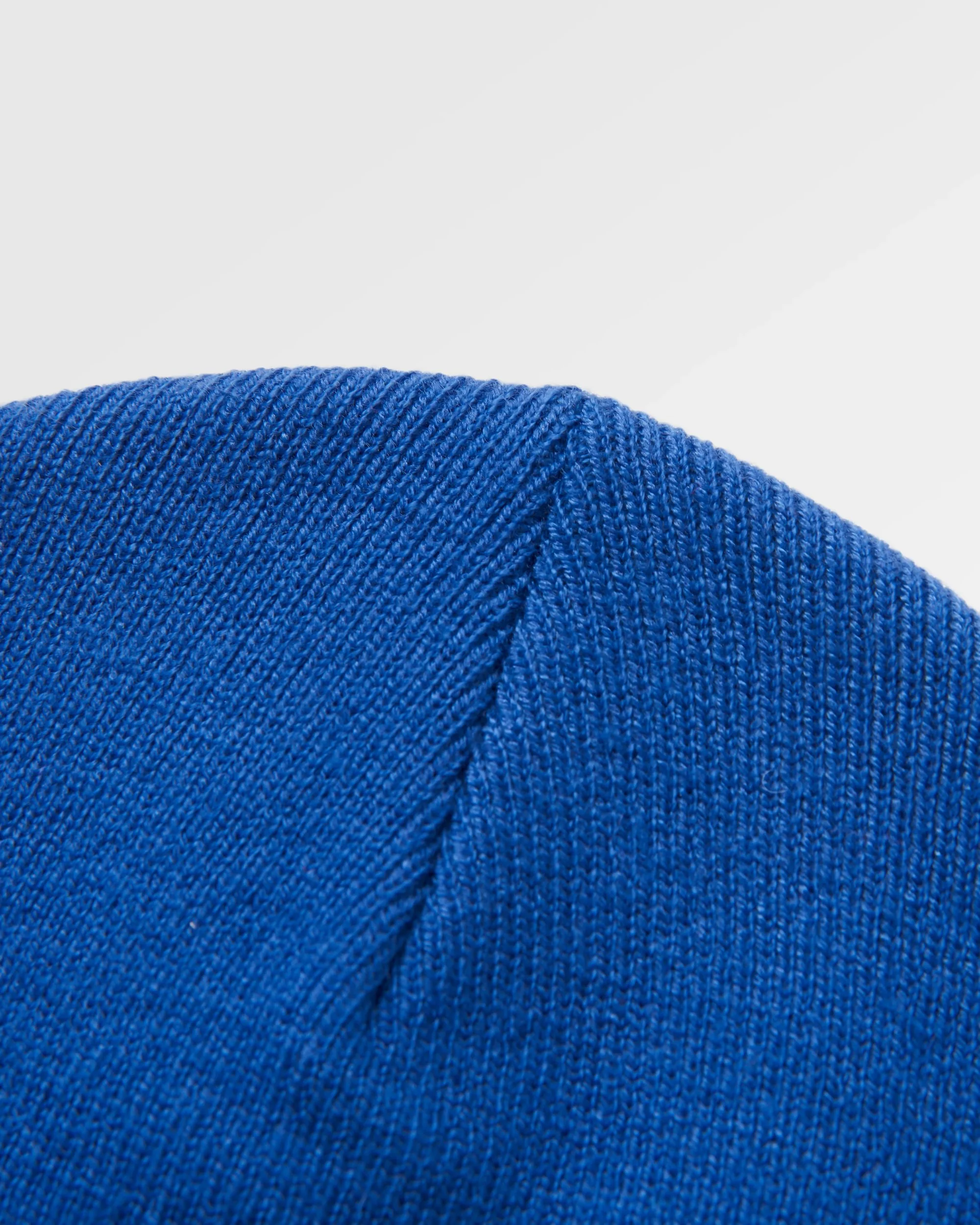 Core Low-Top Beanie - Electric Blue - Image 3