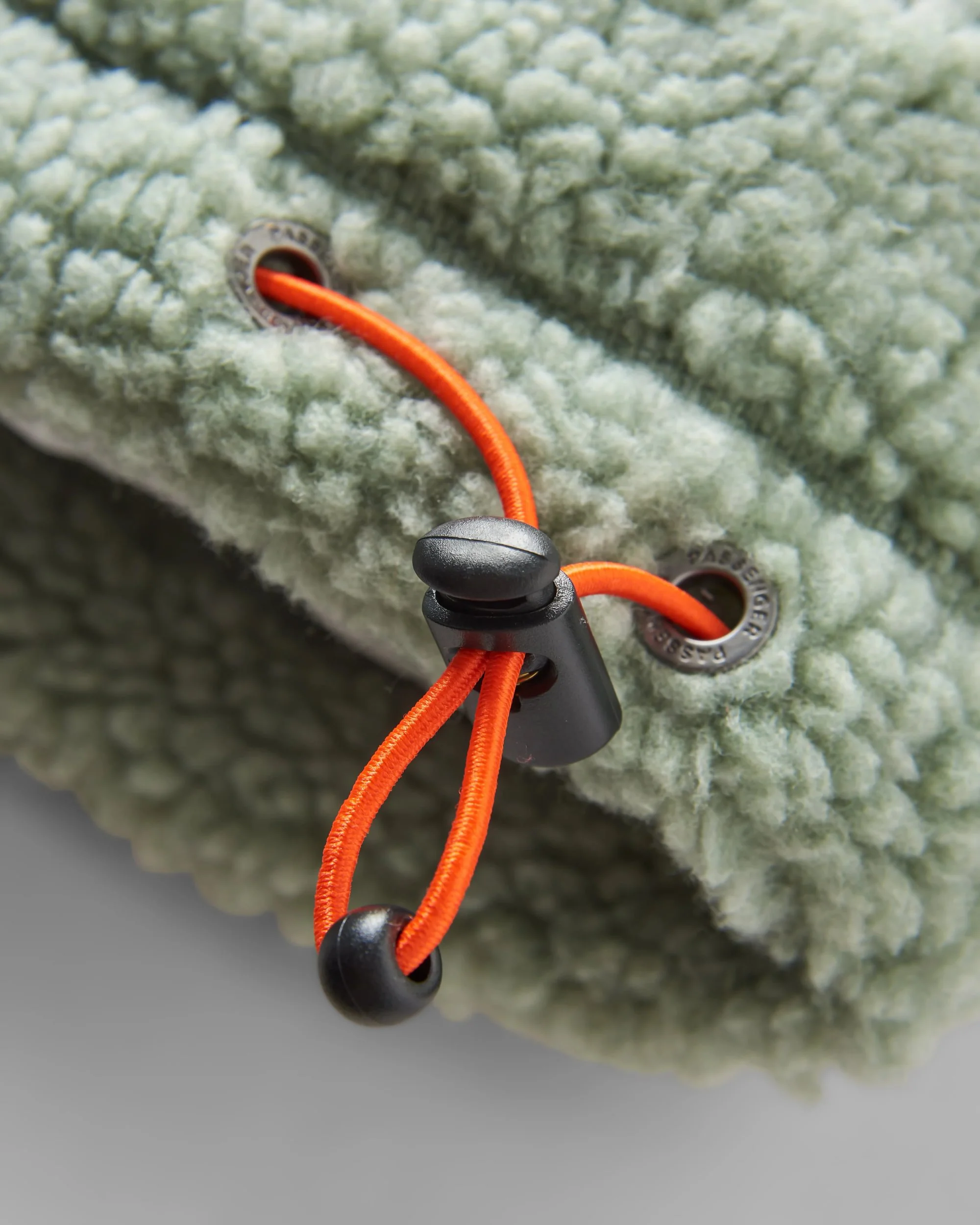Create Deep-Pile Sherpa Fleece - Pistachio - Image 4