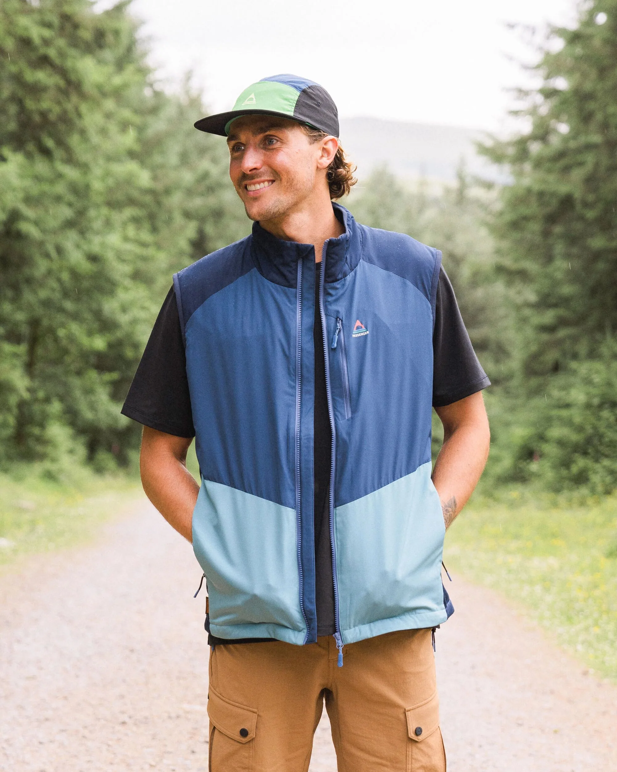 Daybreak Lightweight Thermore® Insulated Gilet - Rich Navy/Dark Denim/Arctic