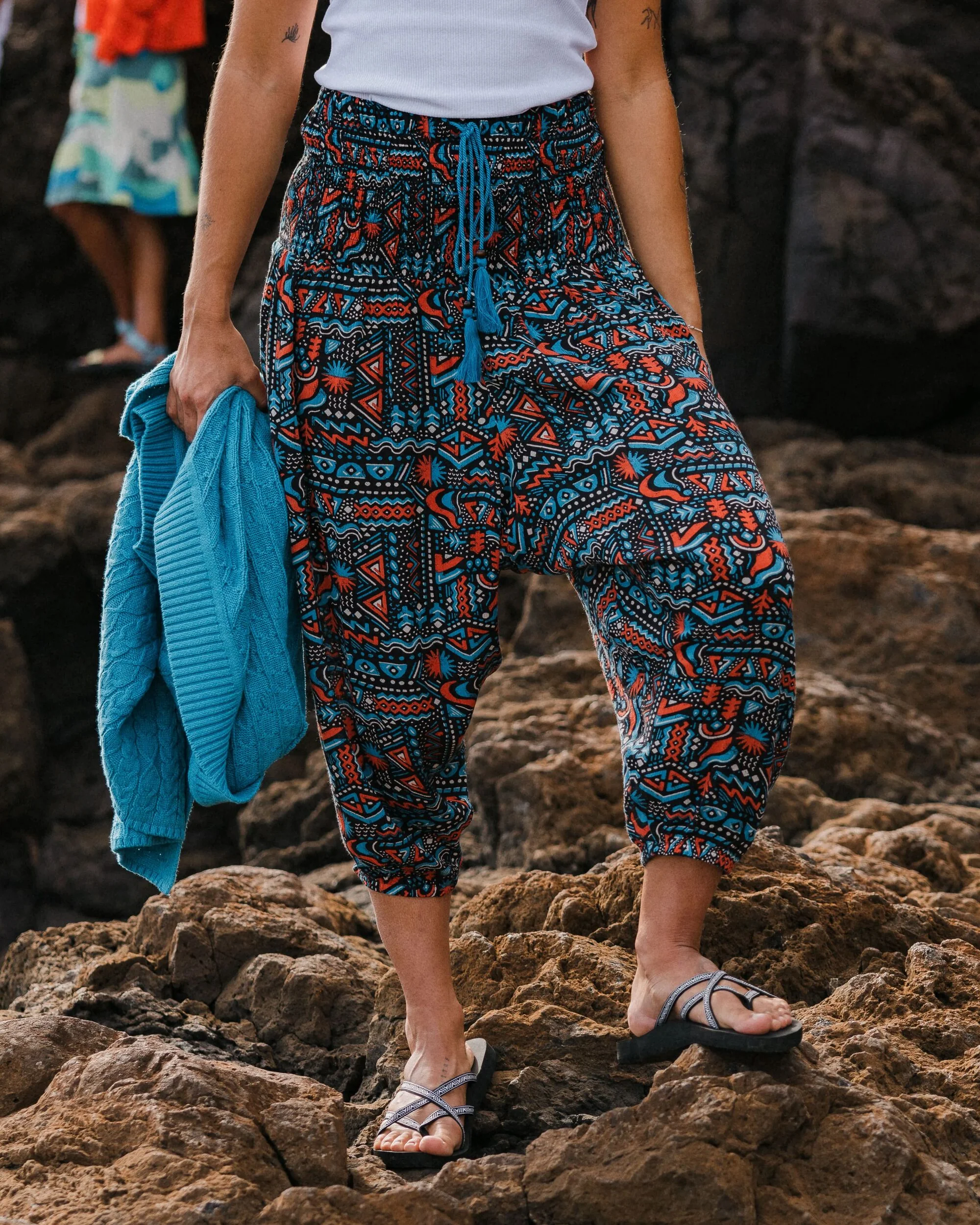 Daylily Loose Trouser - Elemental Geo Black