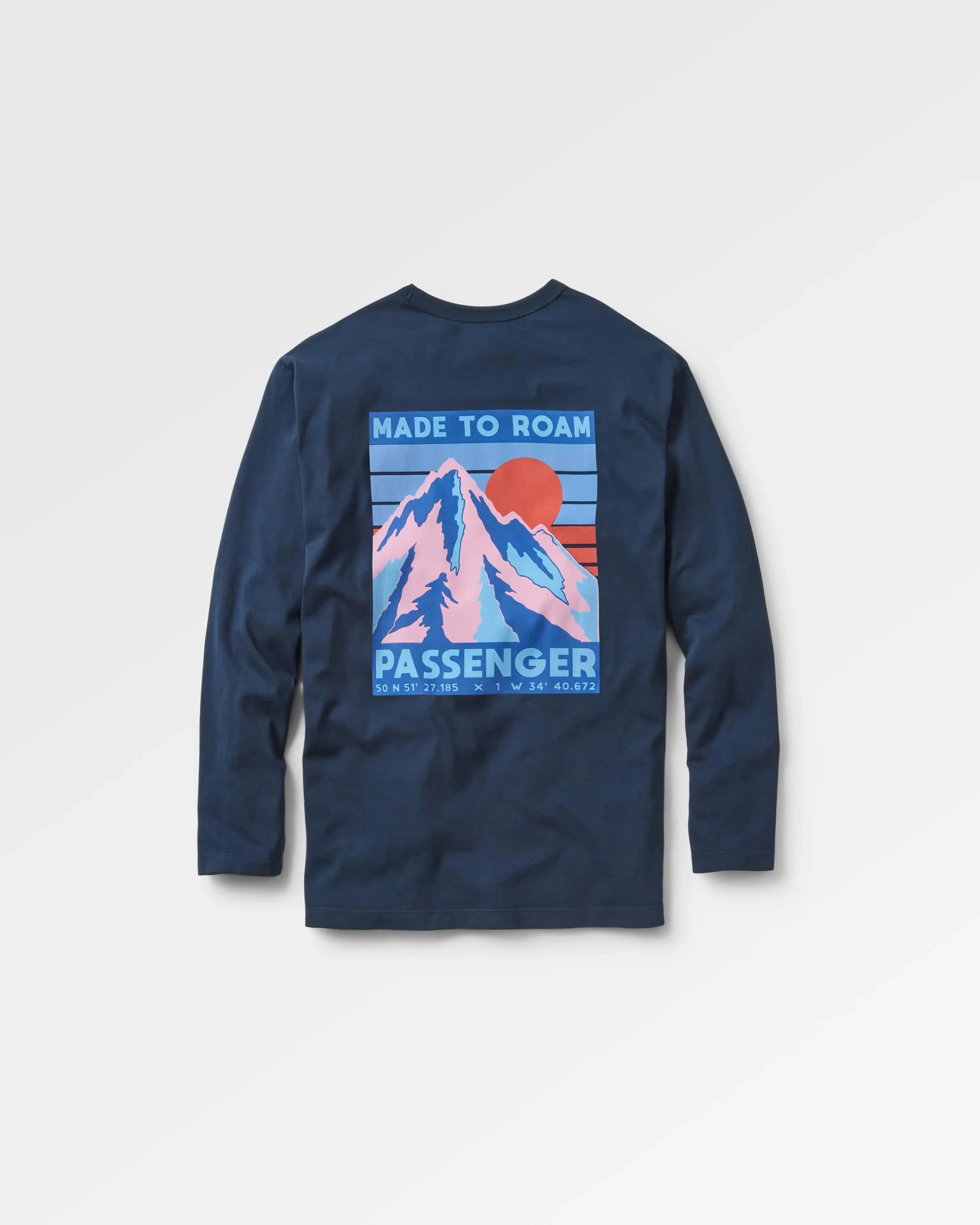 Distance Relaxed Fit LS T-Shirt - Deep Navy