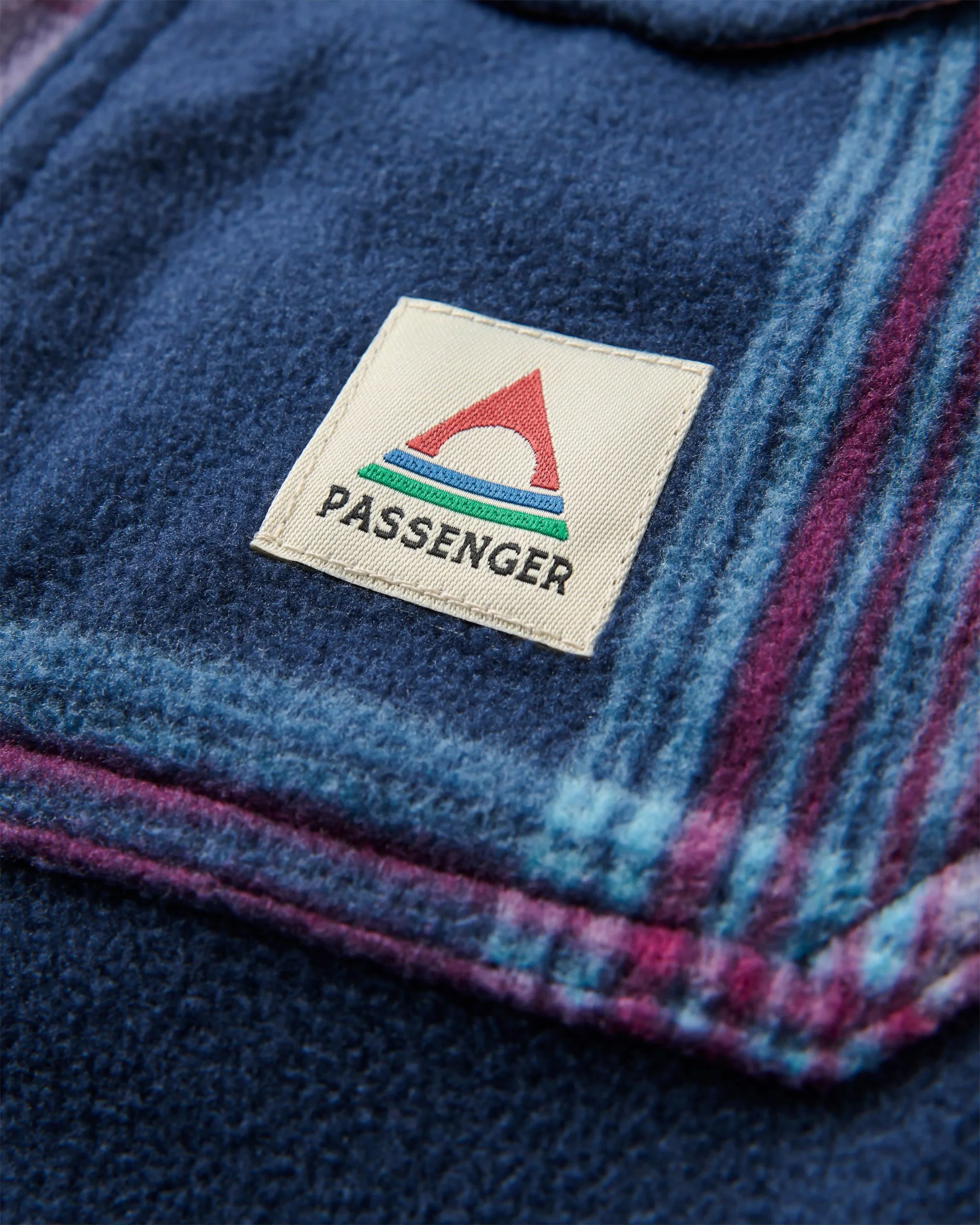 East Polar Fleece Shirt - Rich Navy/Pink Haze Check - Image 7