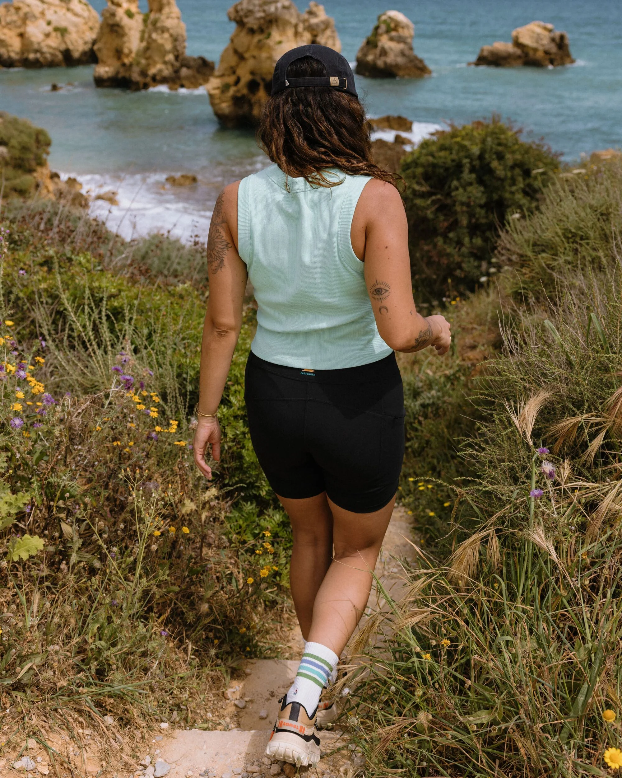 Easy Days Ribbed Graphic Vest - Aquamarine - Image 4
