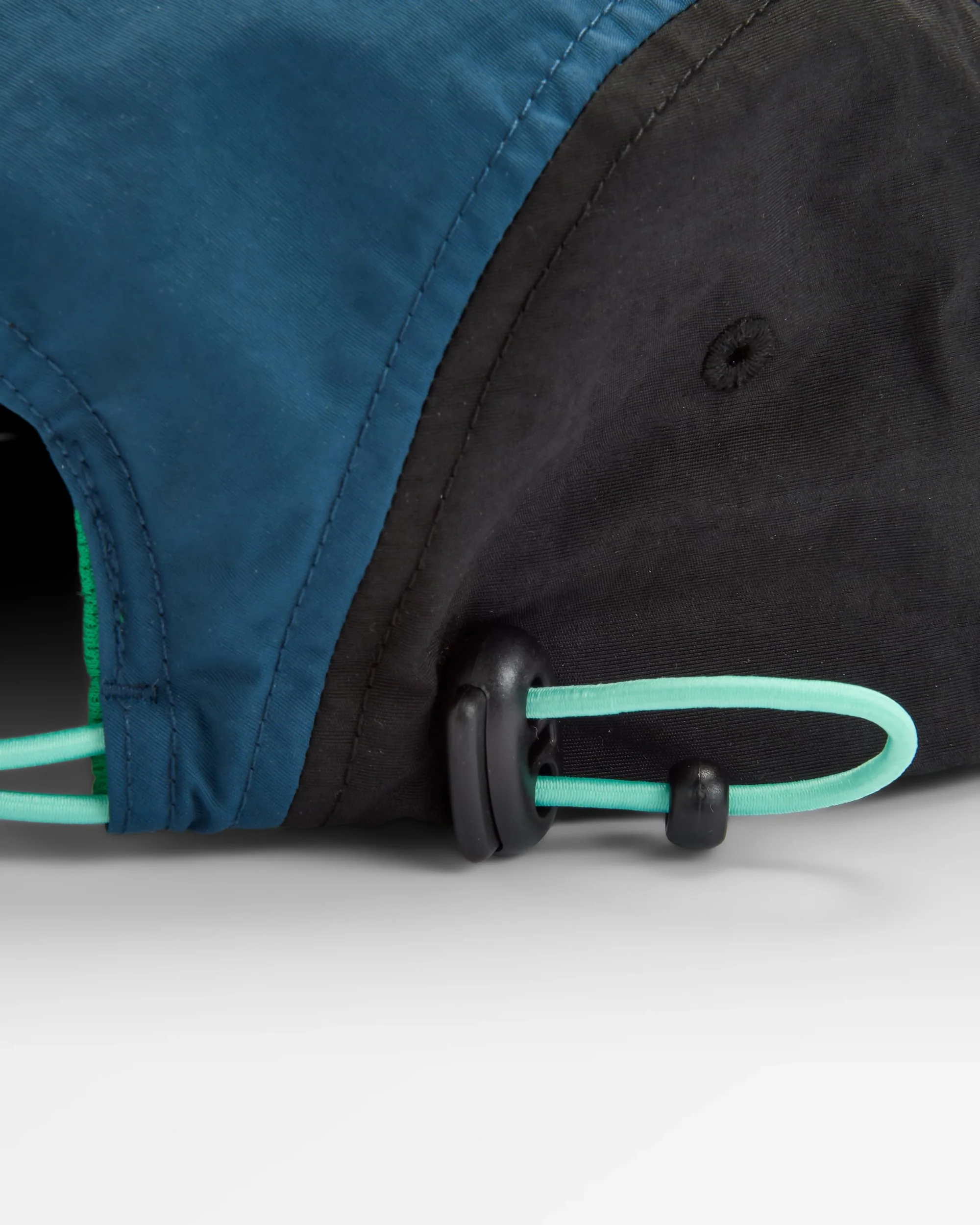 Emerge 5 Panel Trail Cap - Stem Green - Image 9