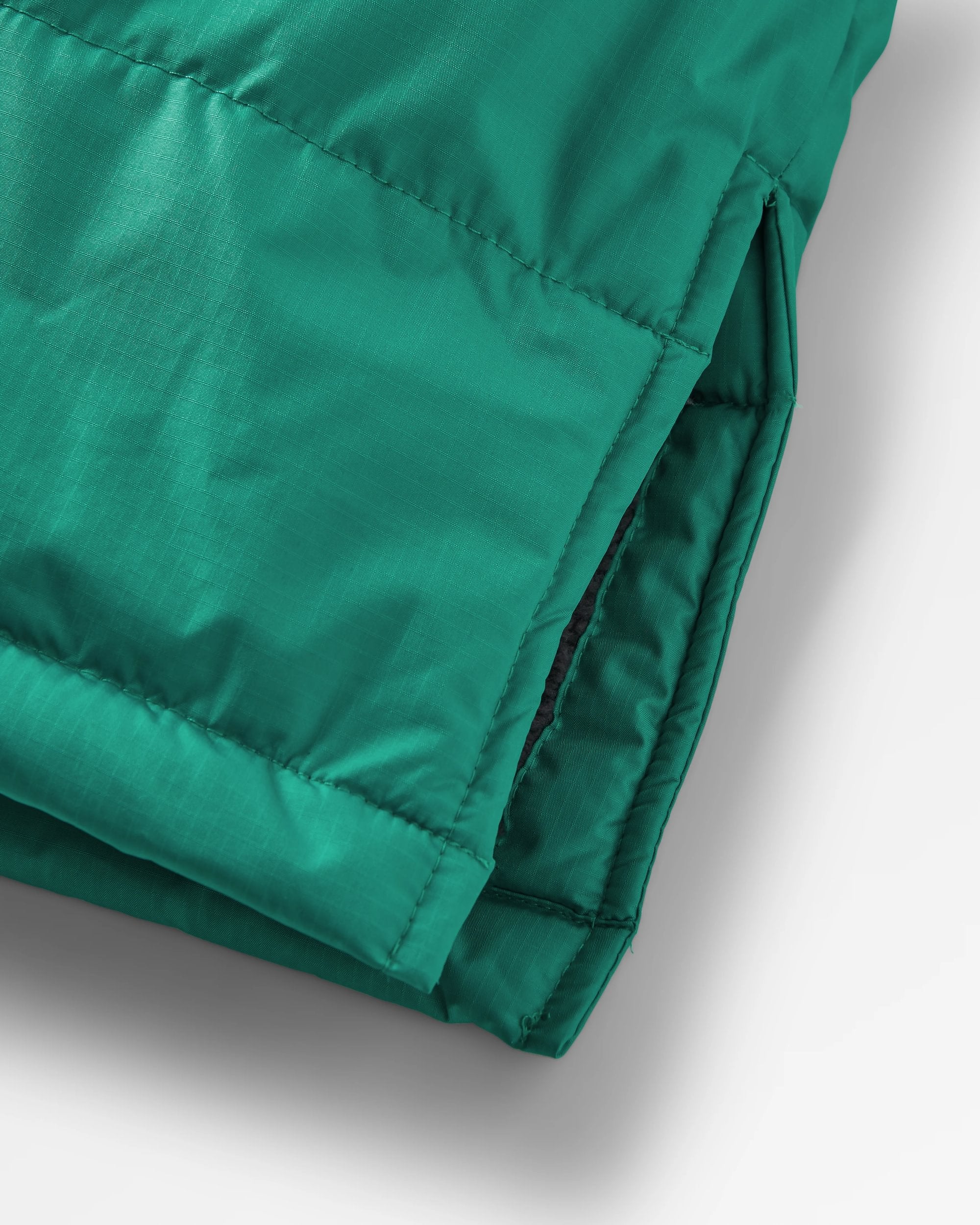 Escapism Sherpa Lined Changing Robe - Greenlake - Image 8