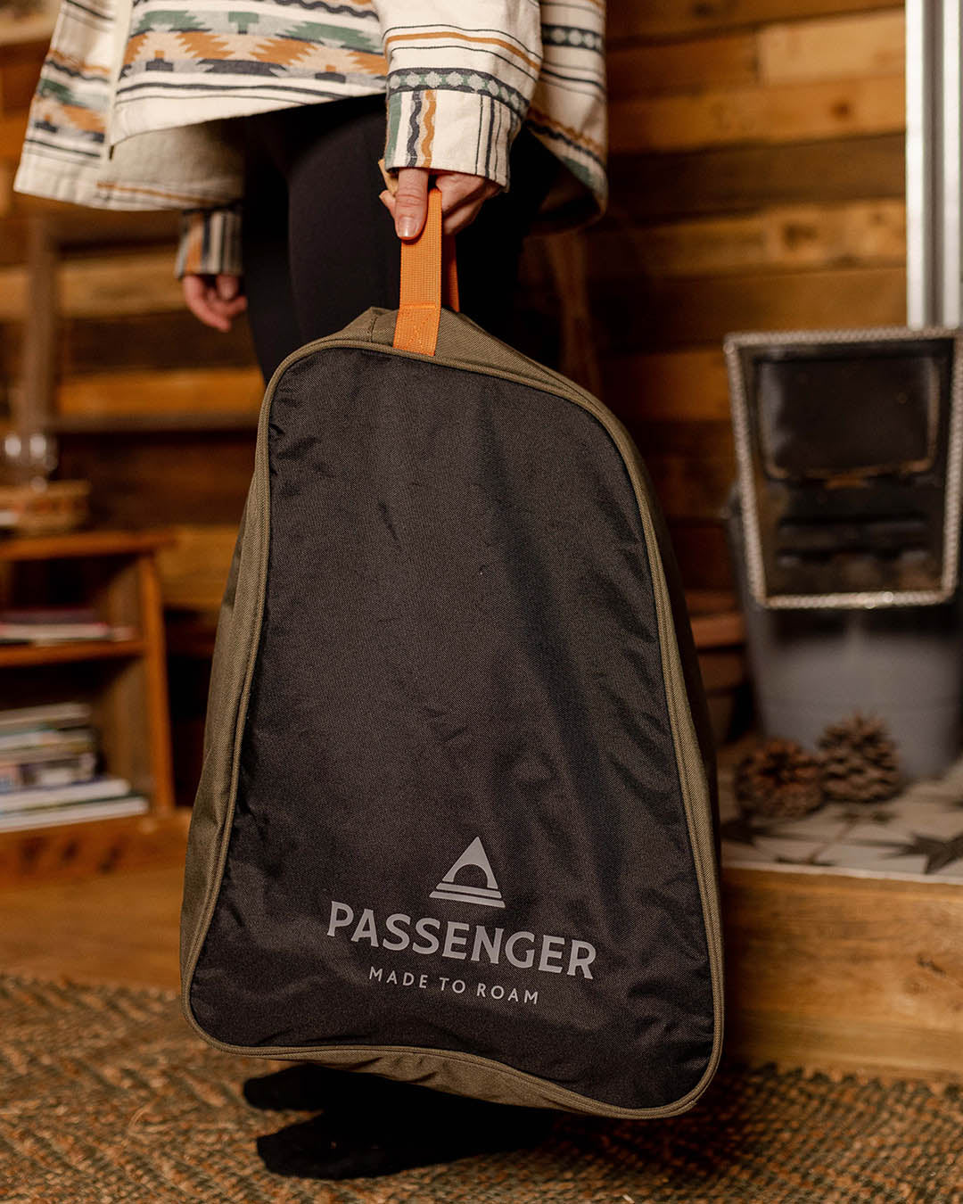 Explore Boot Bag - Black/ Khaki