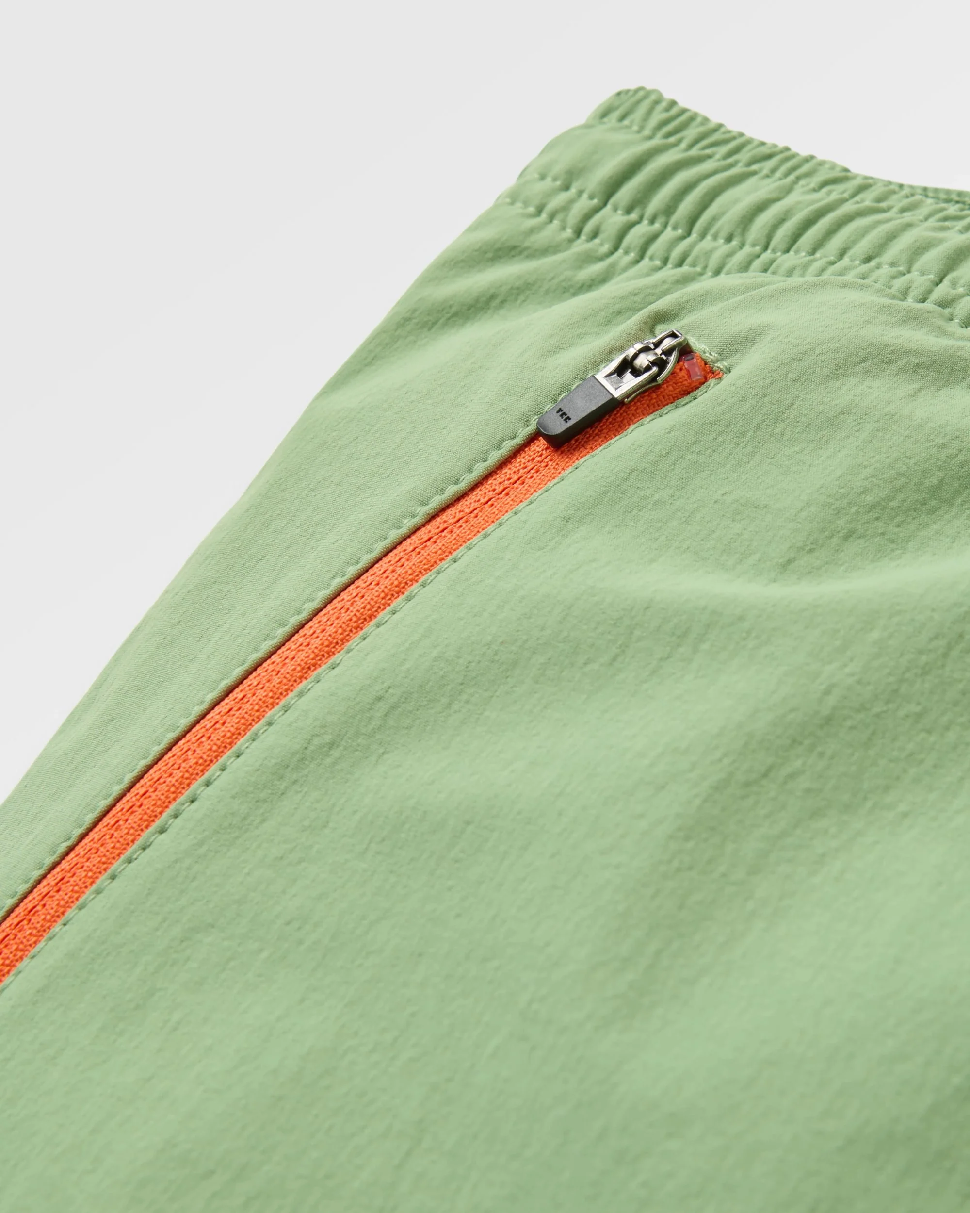 Flaris NetPlus® Beach Short - Stem Green - Image 6
