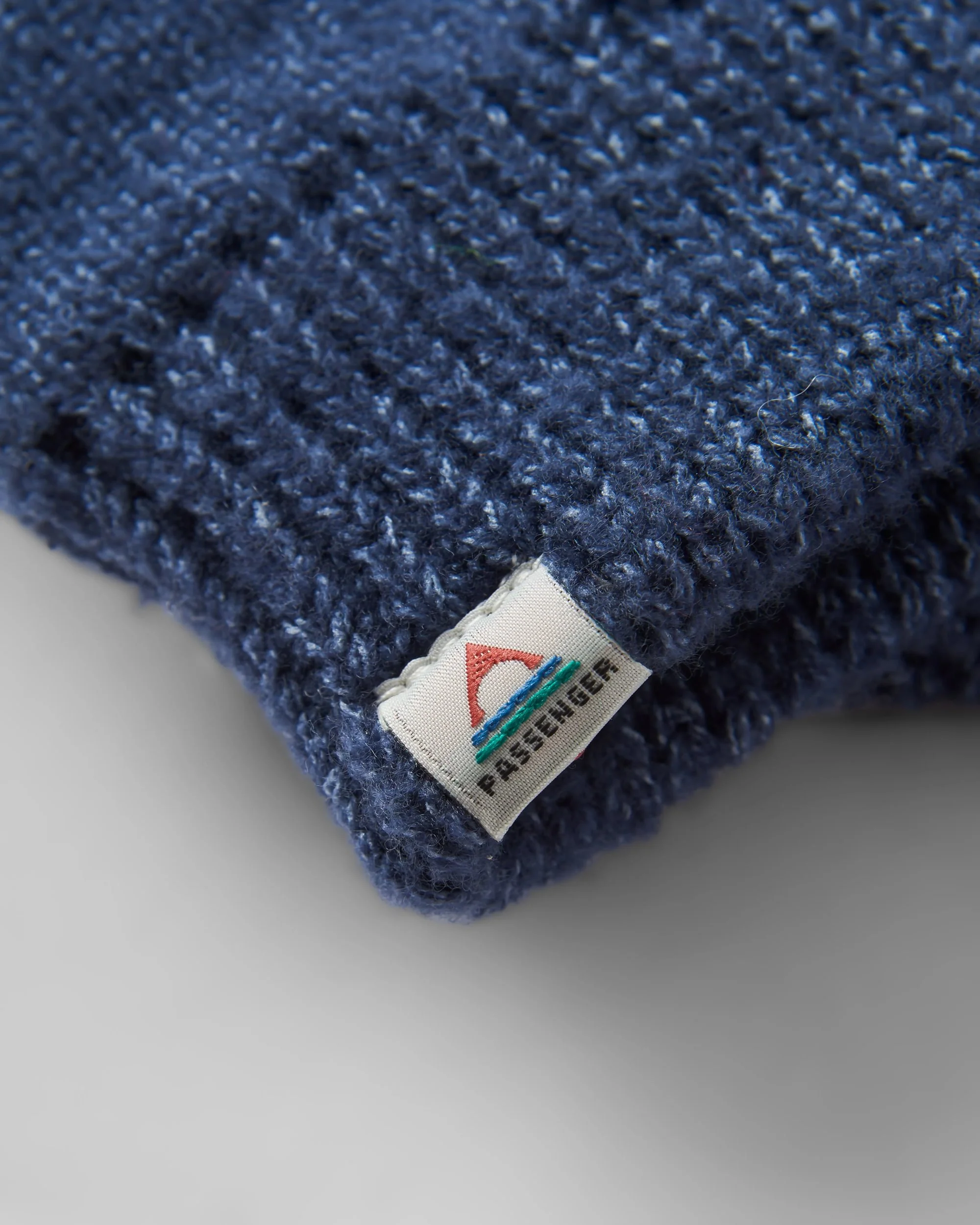 Gale Knitted Gloves - Rich Navy - Image 3