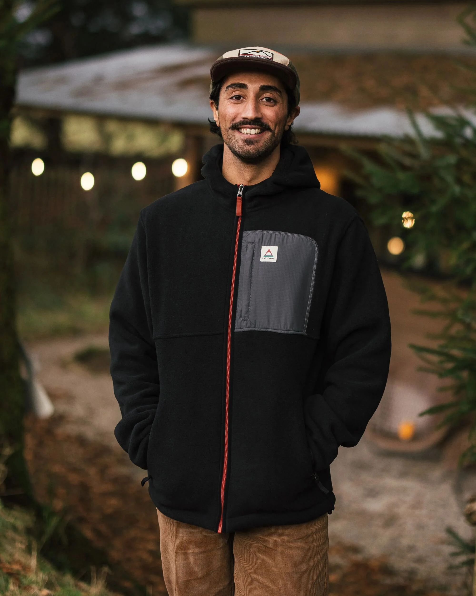 Loch Hooded Polar Fleece - Black - Image 4