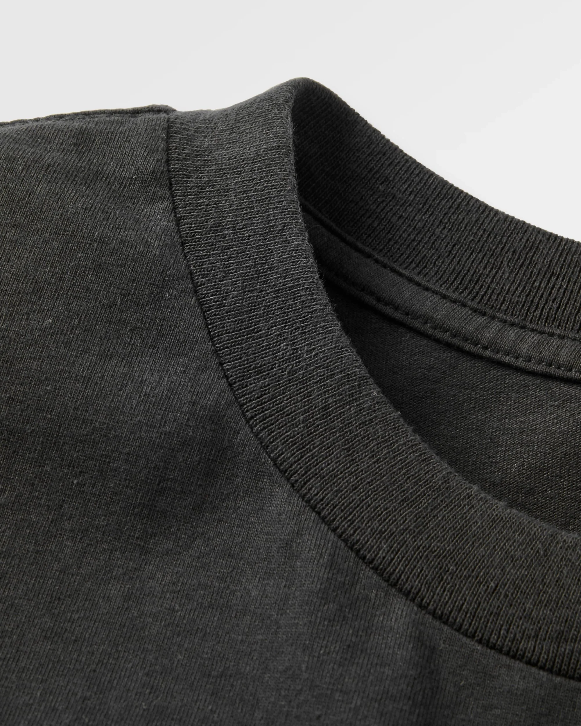 Men's Roam Further T-Shirt - Black - Image 3
