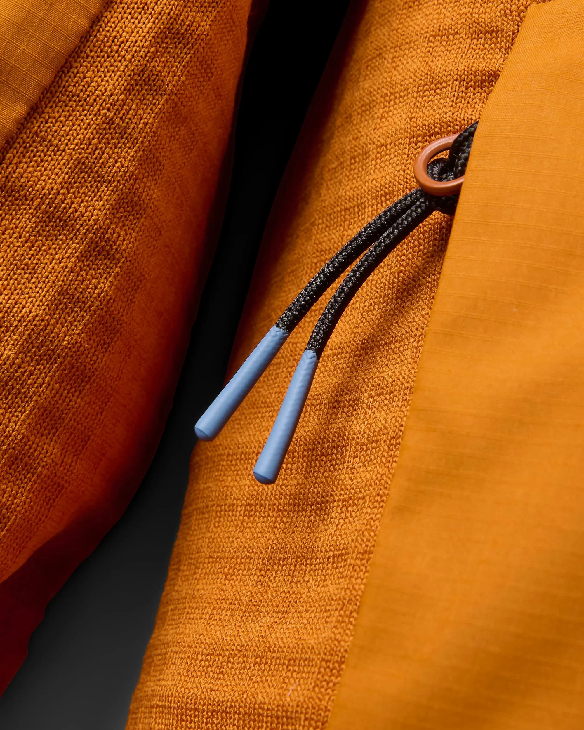 Men's Trailscape Lightweight Insulated Jacket - Retro Orange - Image 11