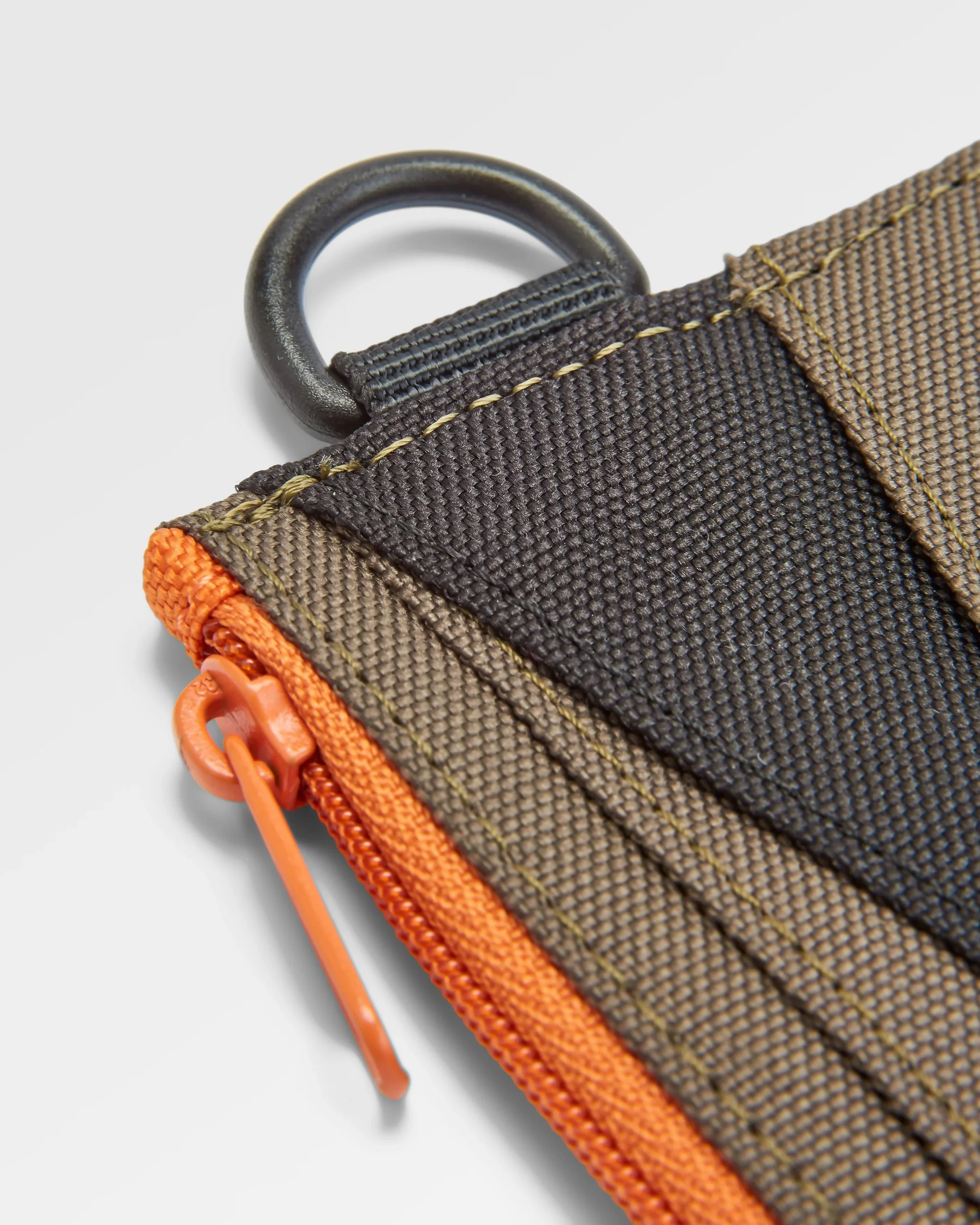 Mountain Card Holder - True Black/ Khaki - Image 5