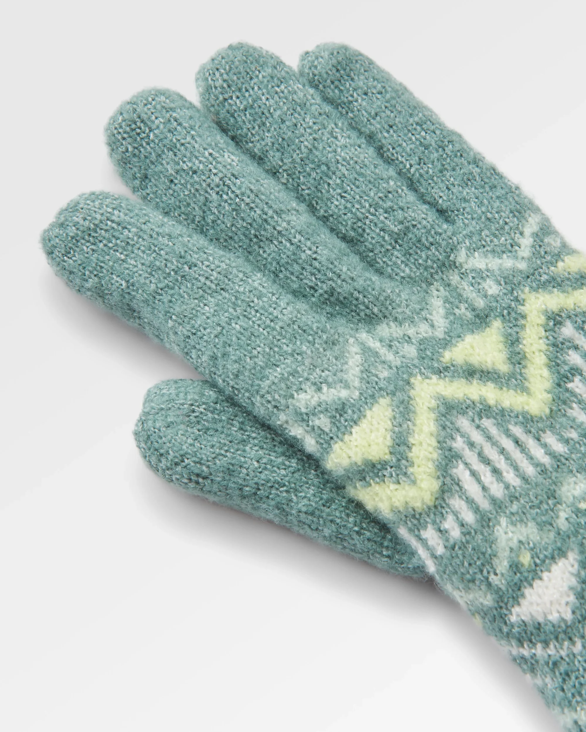 Nettle Knitted Gloves - Arctic - Image 4