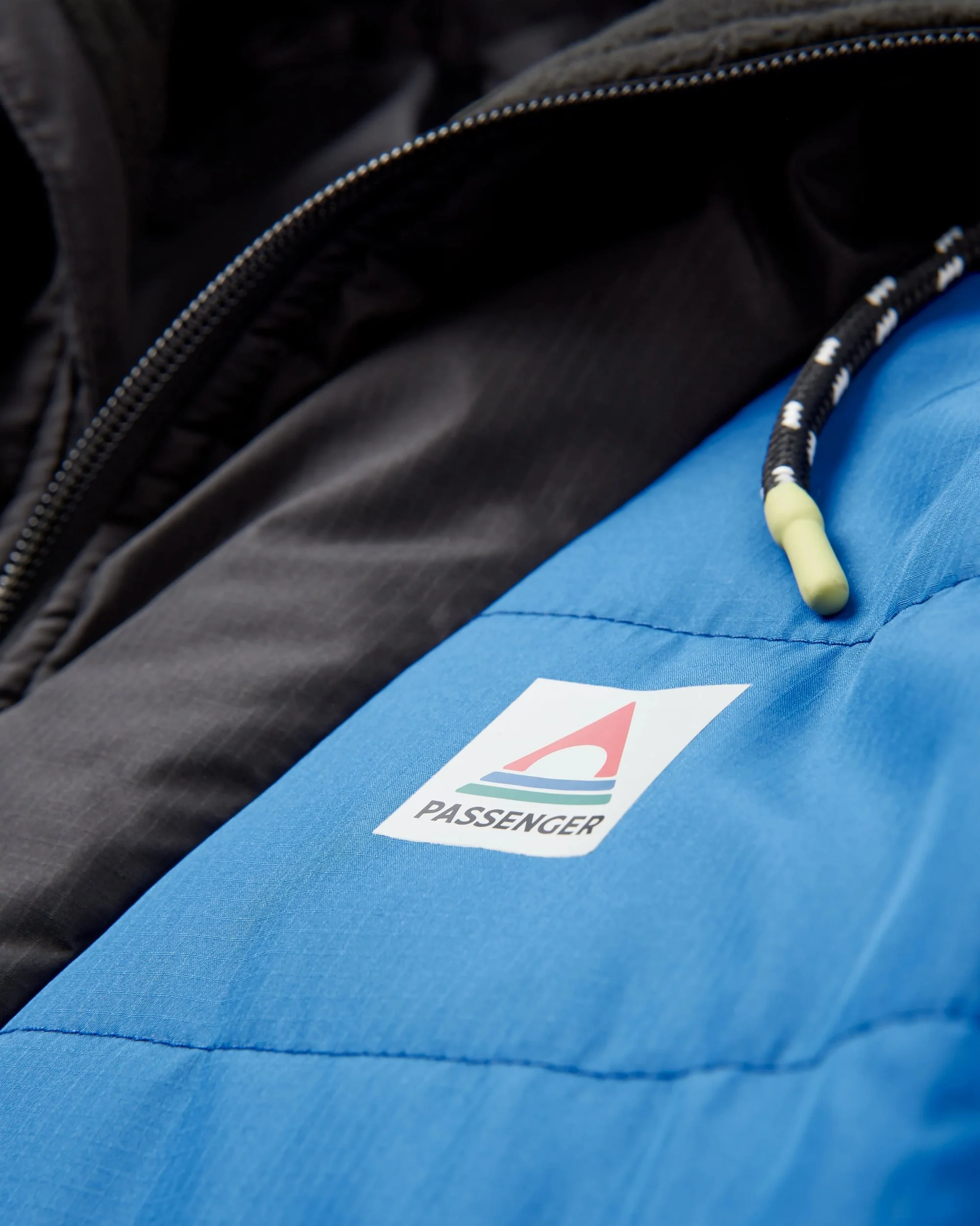 Oceanic Insulated Anorak - Azure Blue/Charcoal - Image 2