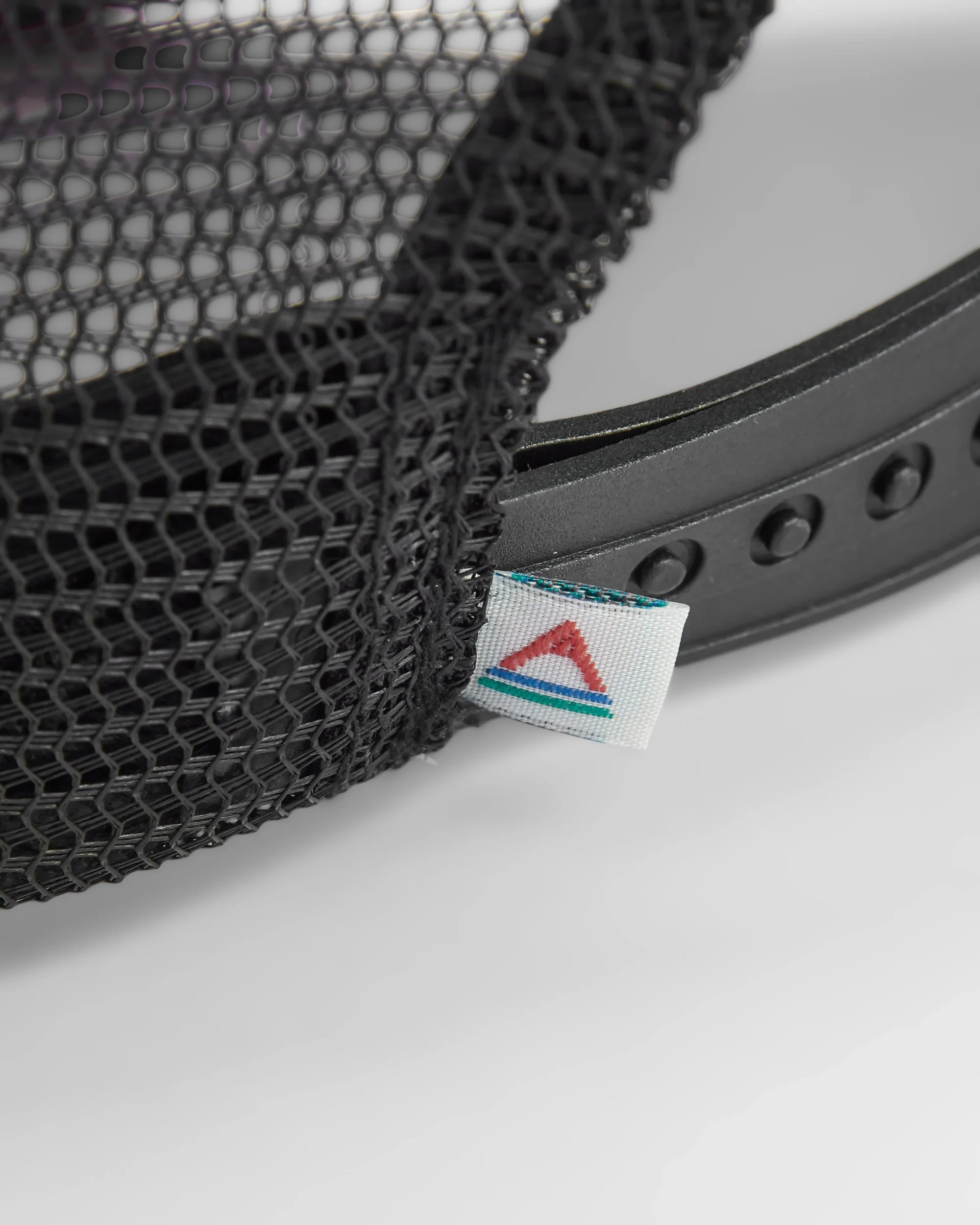 Odyssey Mesh Cap - Black/ Red Spice - Image 4
