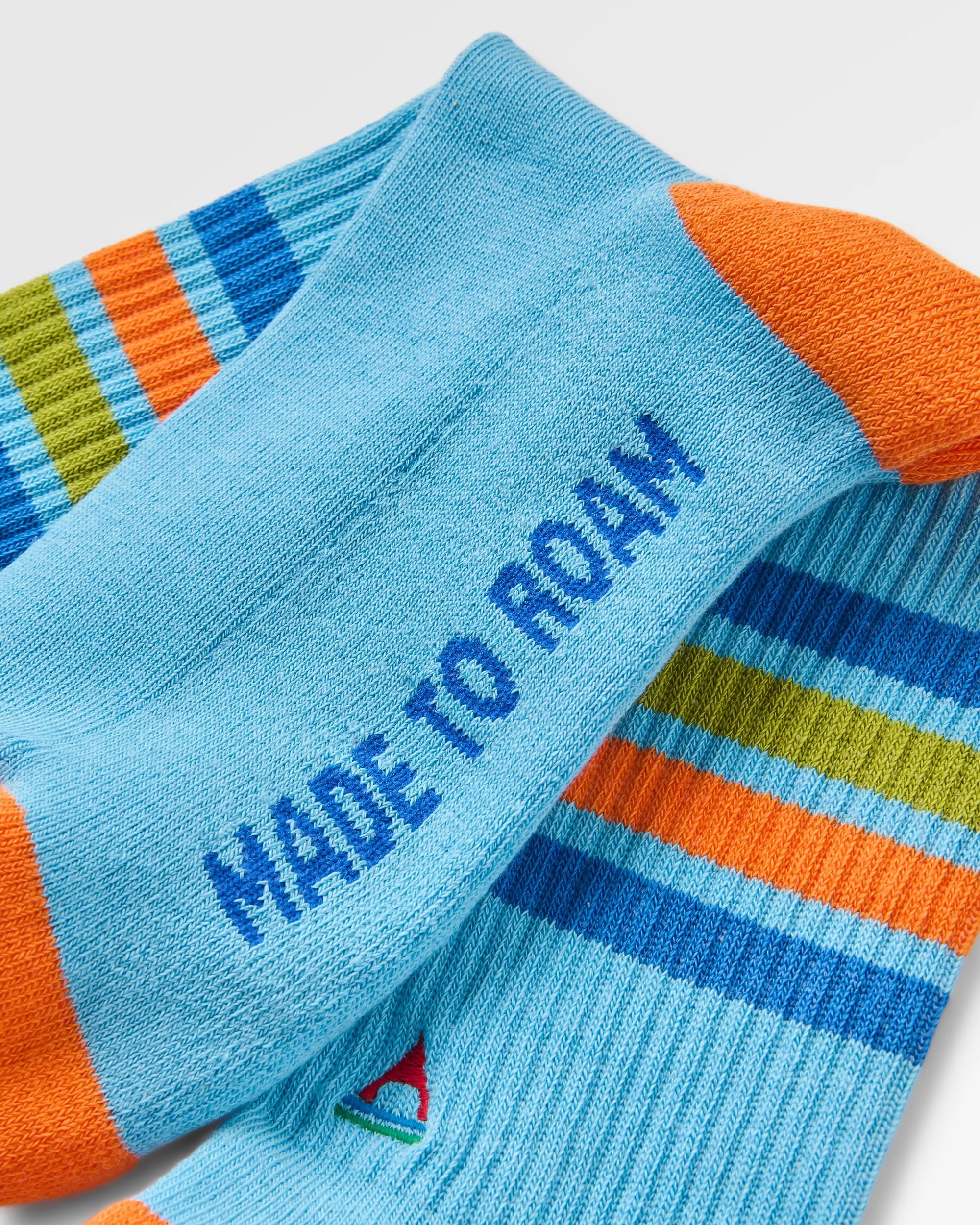 Classic Midweight Crew Socks - Retro Blue - Image 3