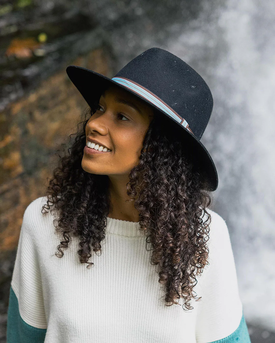 Outback Fedora - Black - Image 2