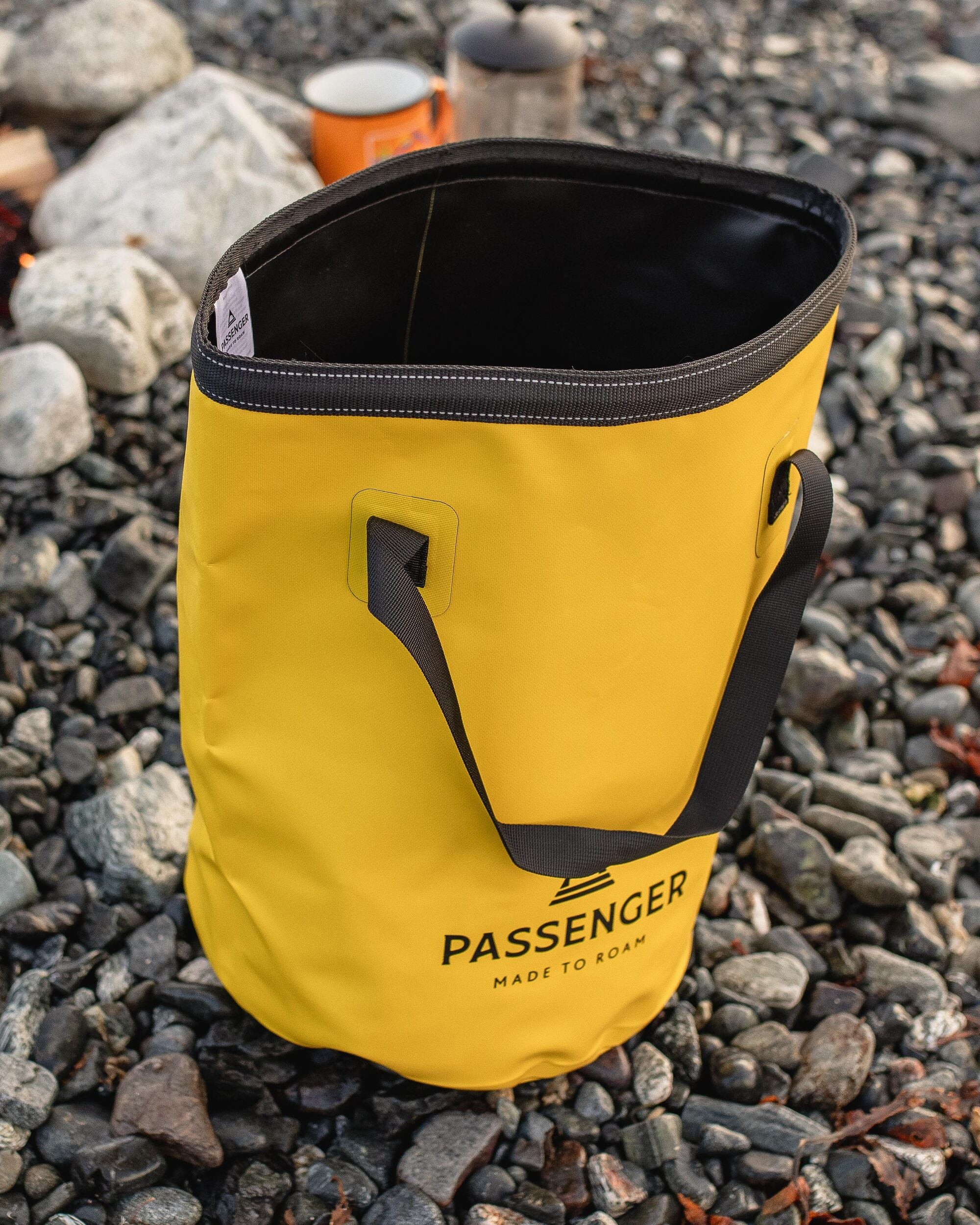 Tide 20L Bucket Bag - Dandelion Yellow - Image 9