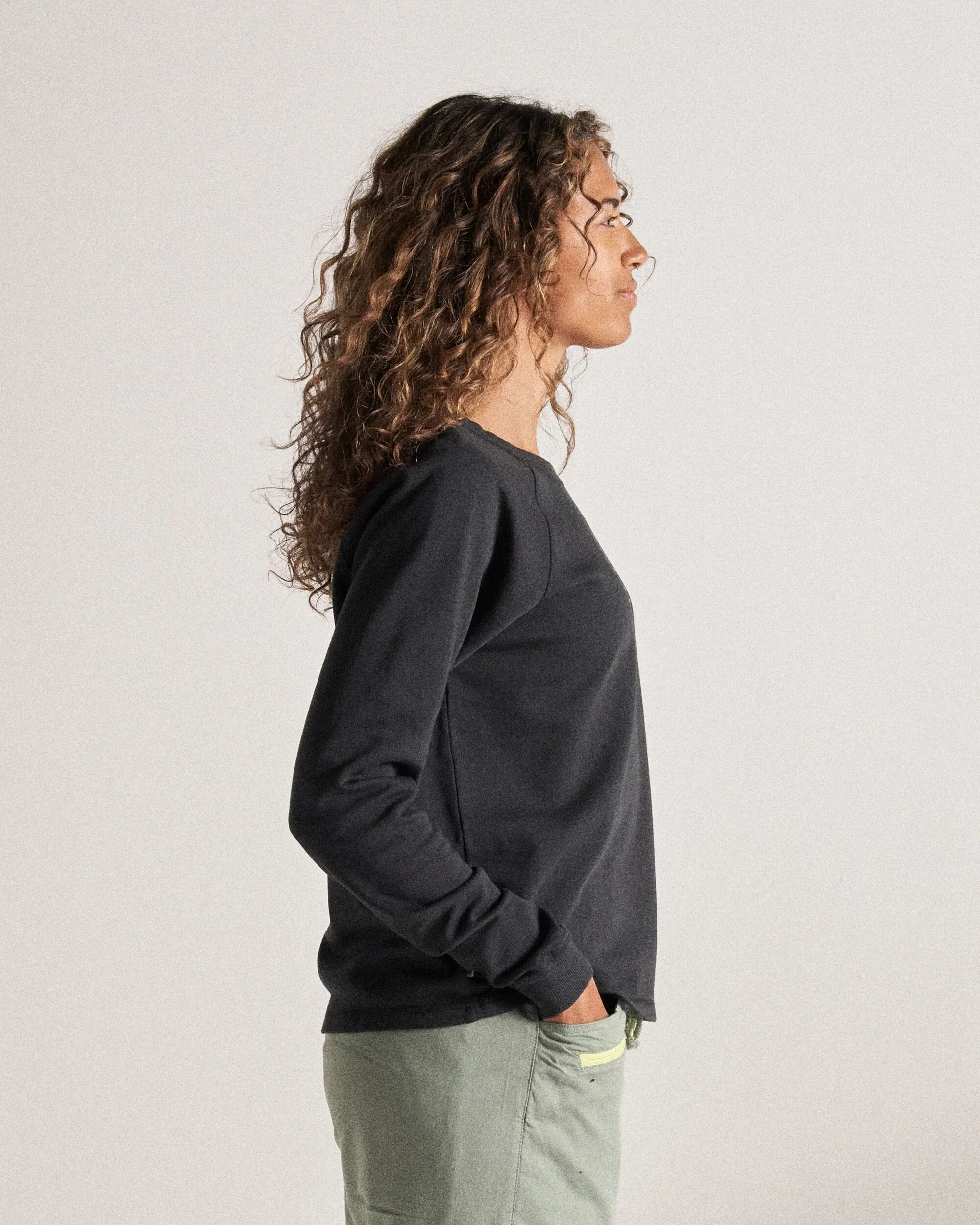 Remote Sweatshirt - Black - Image 4