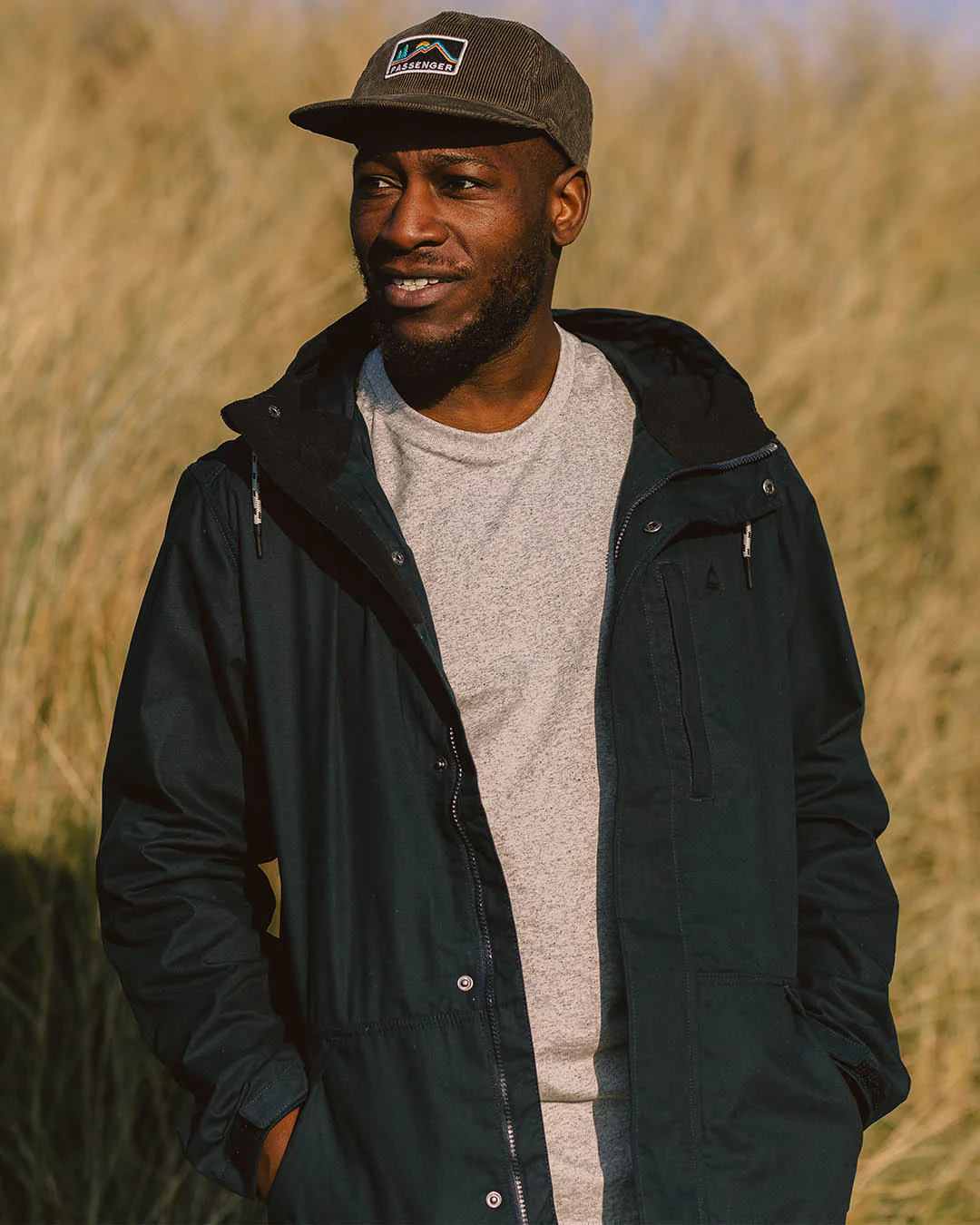 Remote Jacket - Deep Navy - Image 3