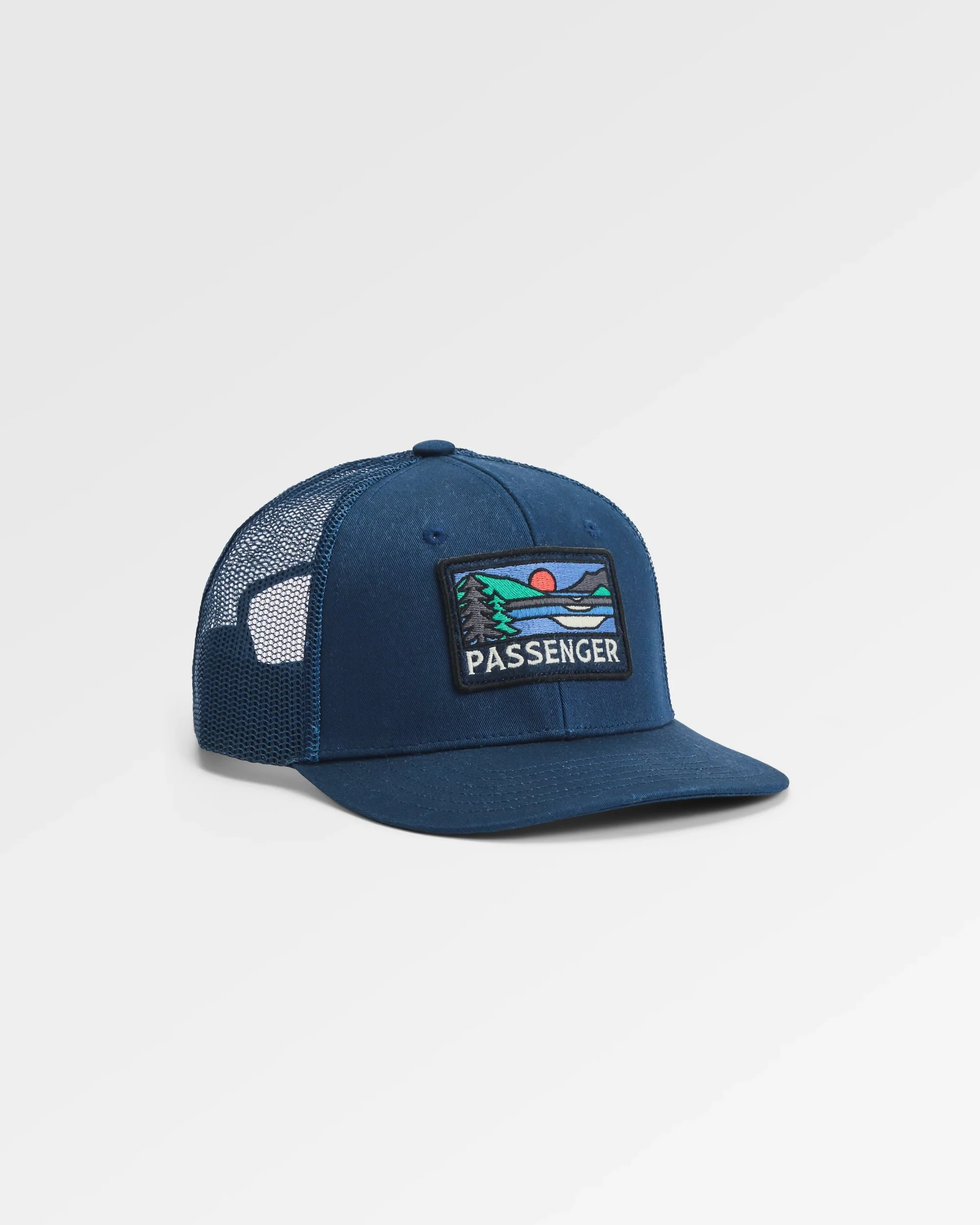Roamer Mesh Trucker Cap - Rich Navy