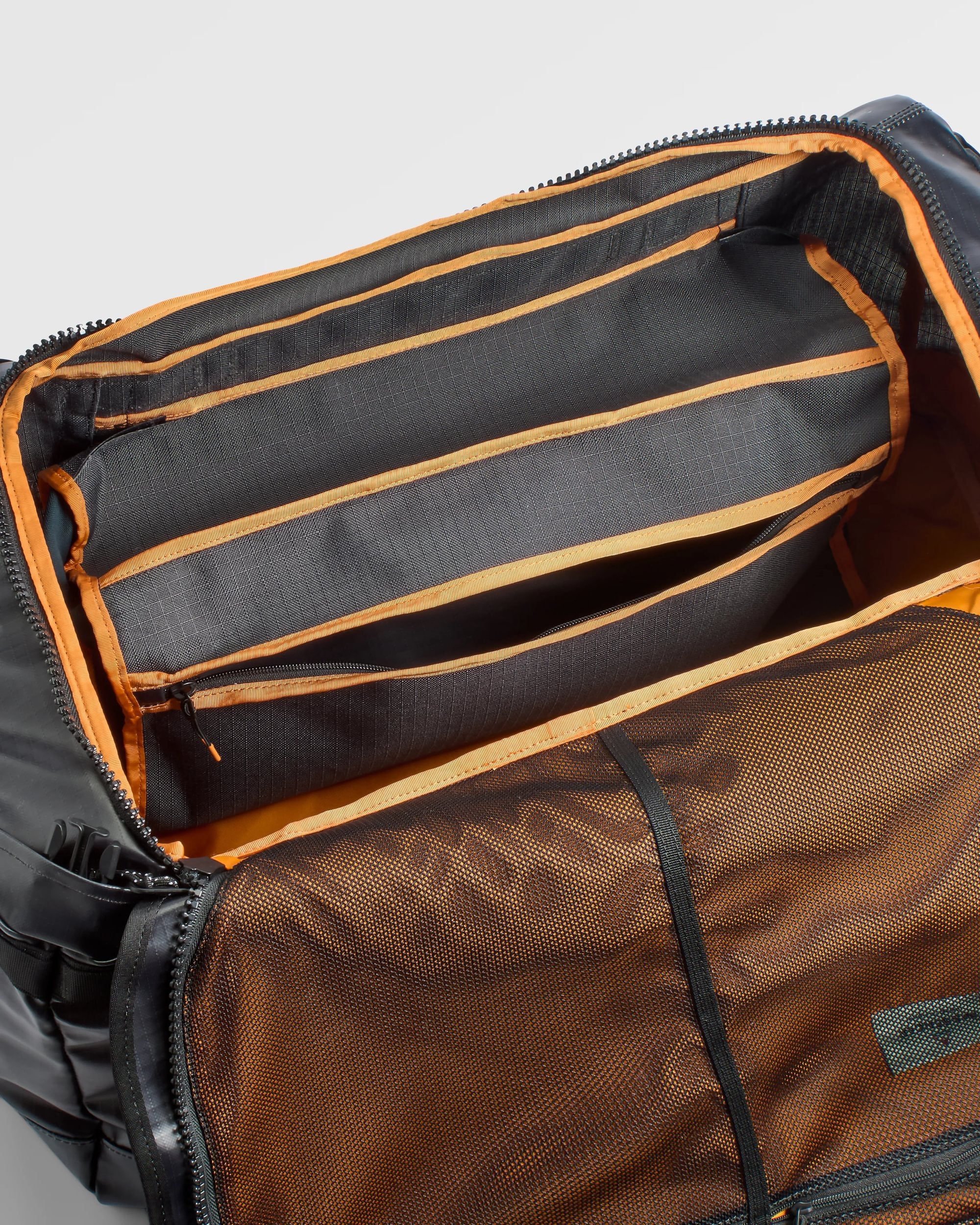 Roamer 60L Duffel Bag - Phantom Black - Image 13