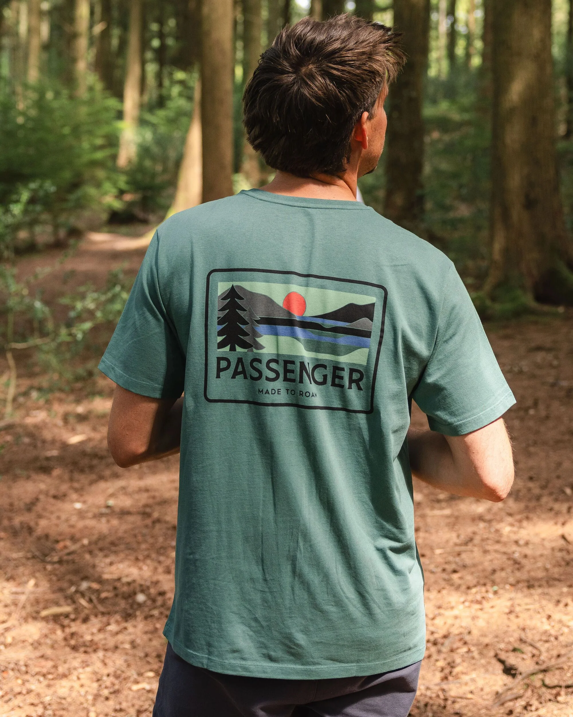 Roamer Men's T-Shirt - Deep Ocean