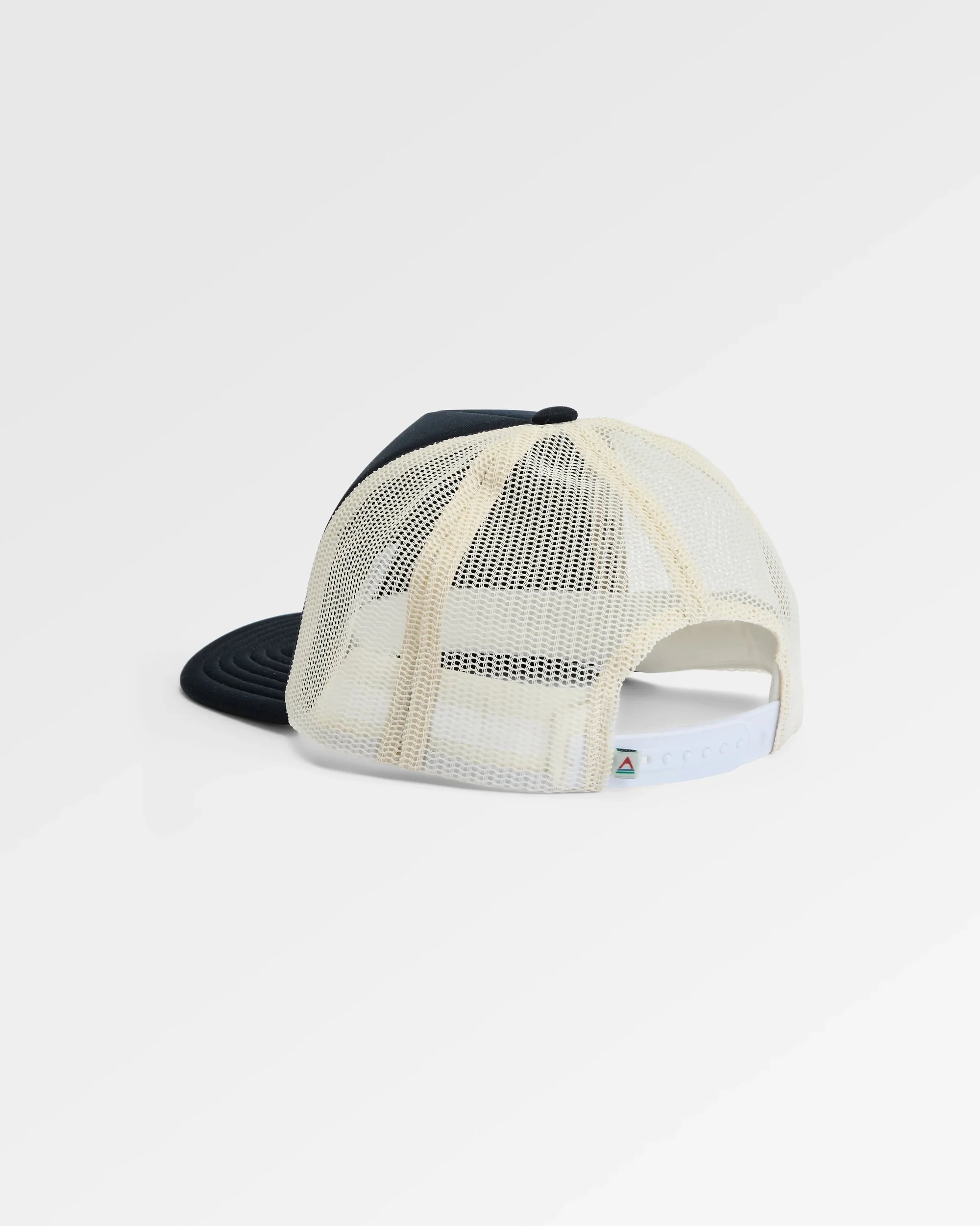 Roamer Snapback Trucker Cap - Black - Image 2