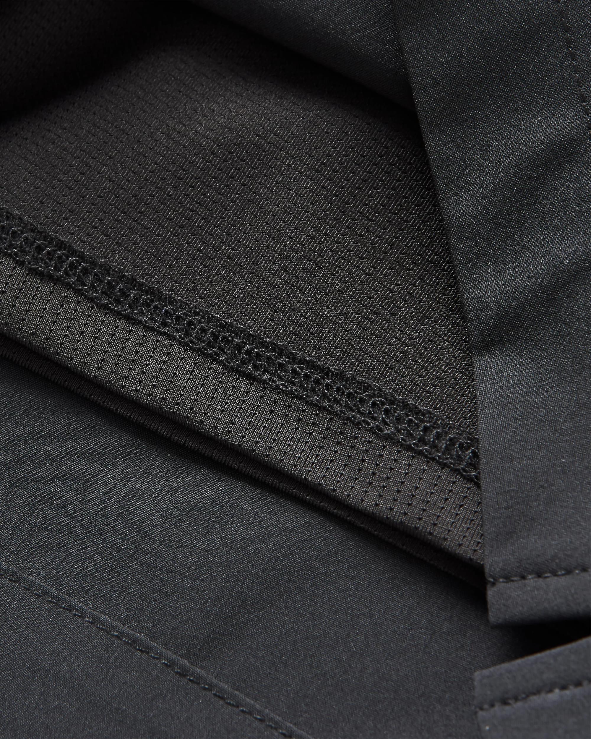 Sandune Trail Short - Black - Image 5