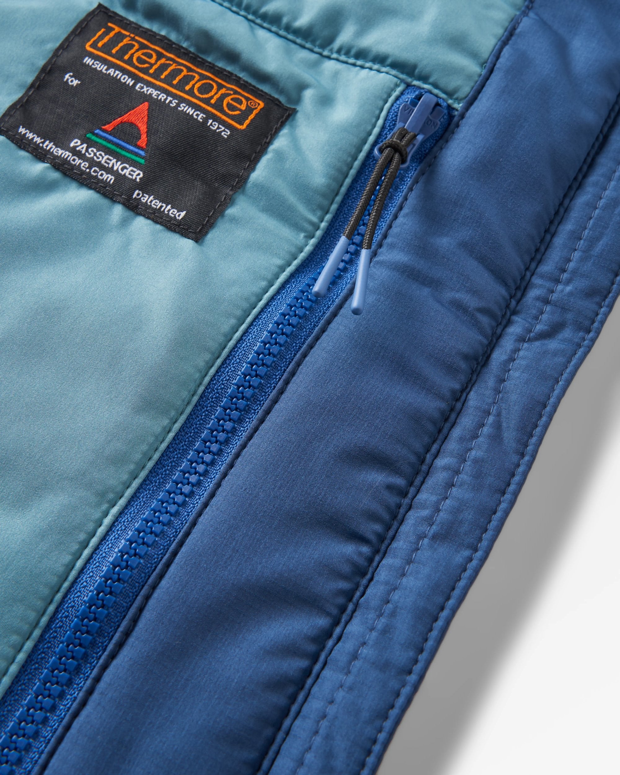 Shasta Lightweight Thermore® Insulated Gilet - Rich Navy/Dark Denim/Arctic - Image 5