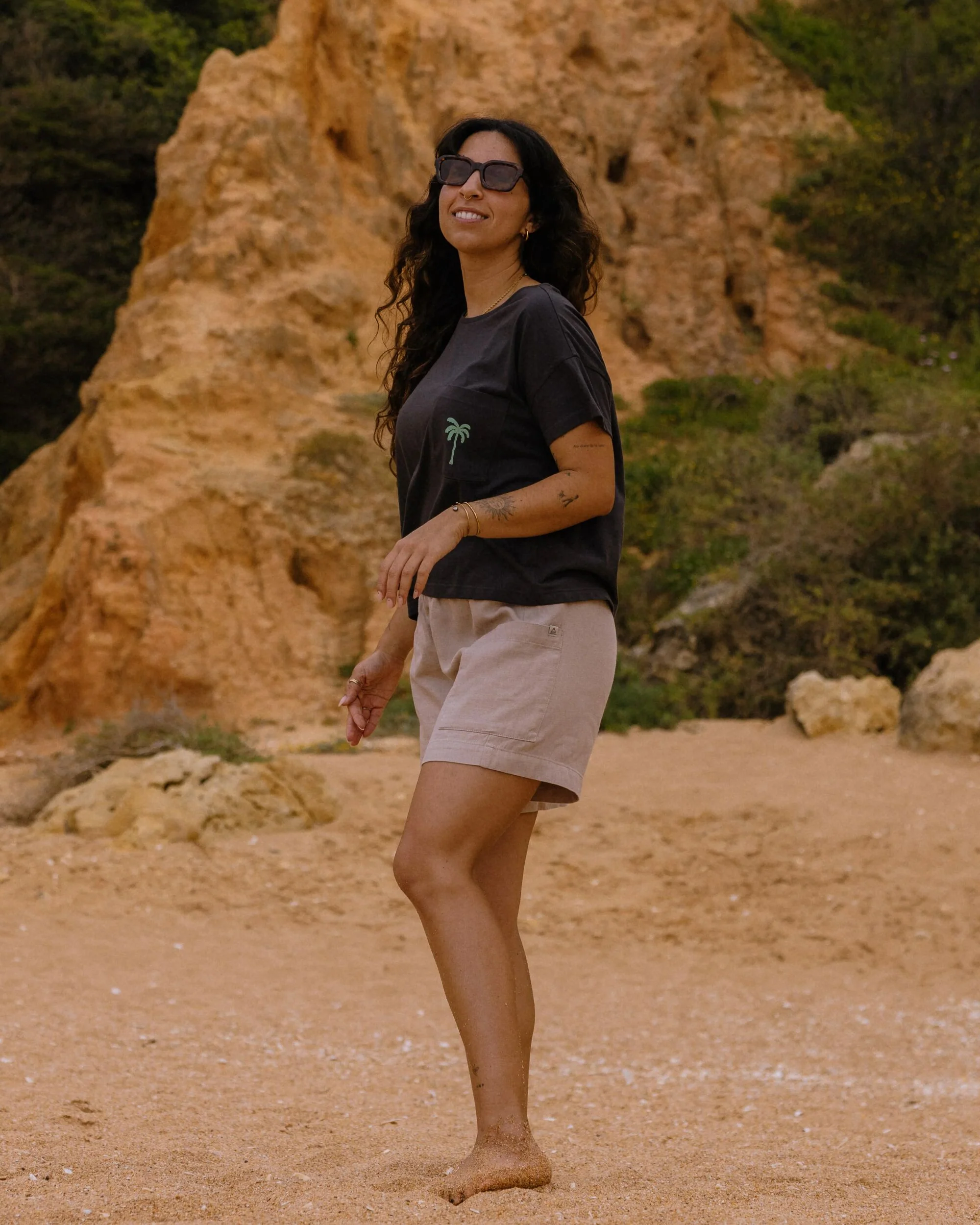 Stack Pocket T-Shirt - Faded Black - Image 4