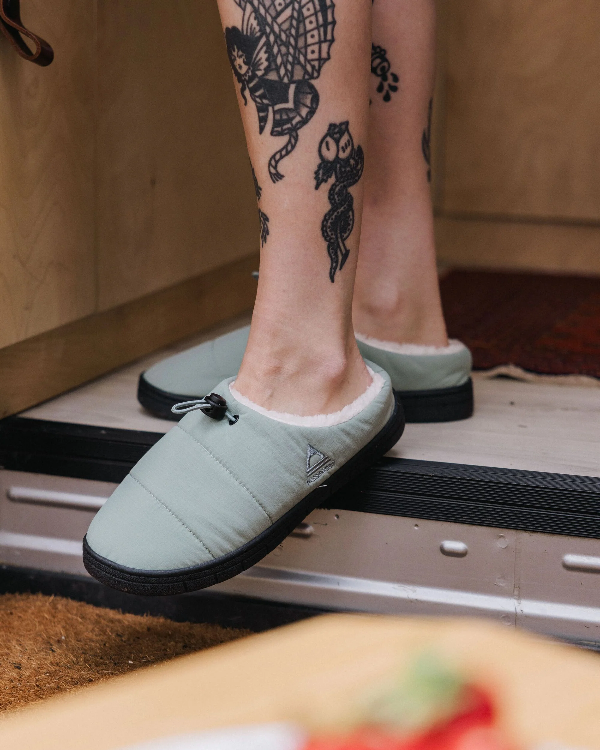 Step Out Women's Fleece Lined Slipper - Pistachio