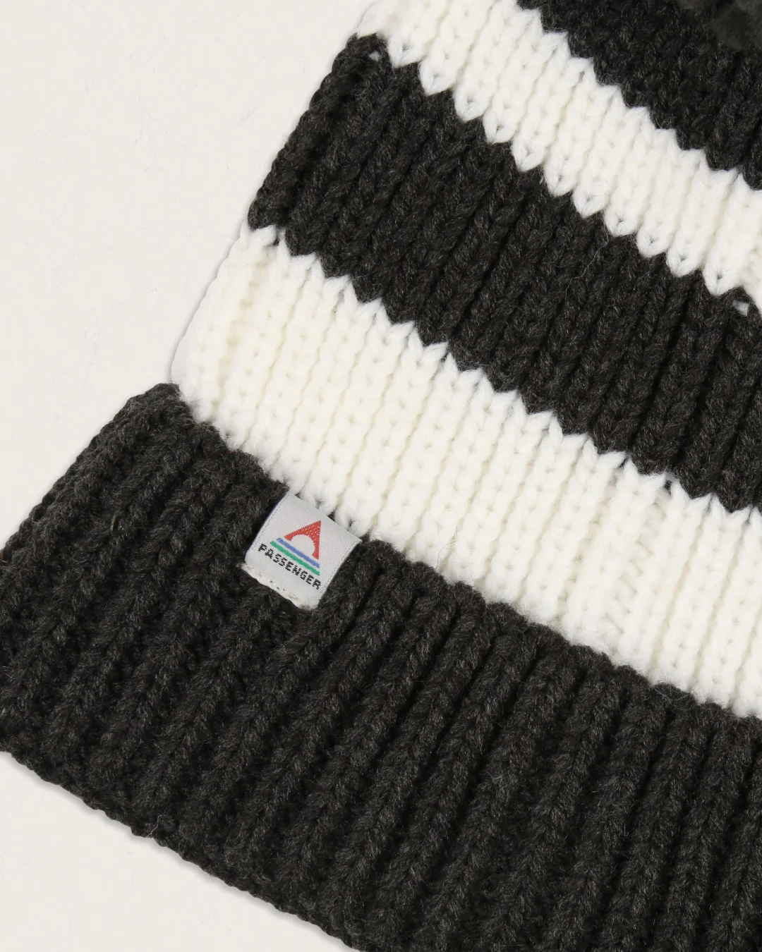 Summit Bobble Hat - Black - Image 3