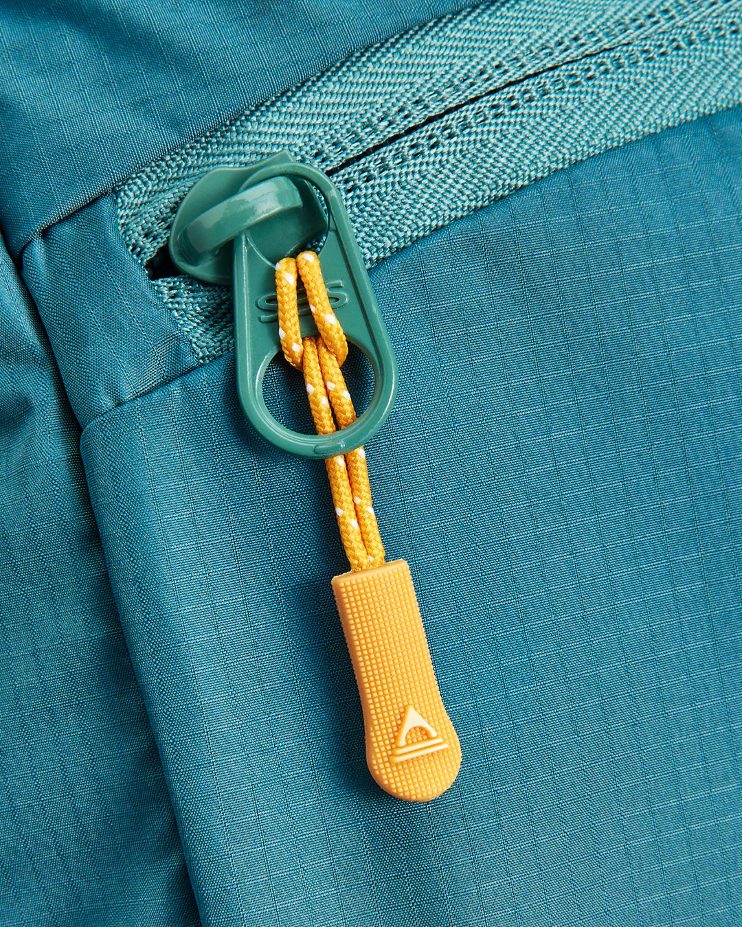 Track 30L Backpack - Mediterranean - Image 15