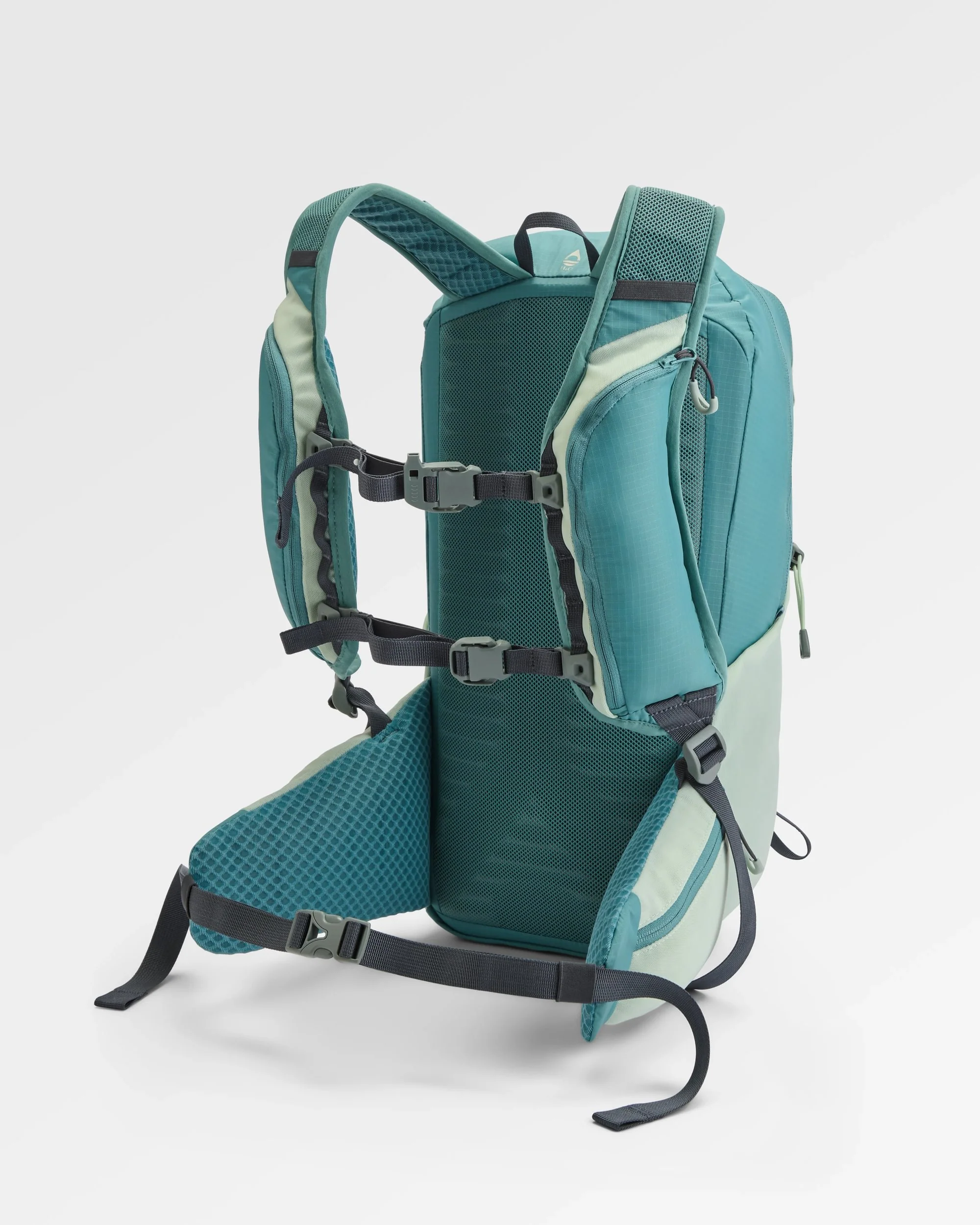 Trail 15L Hydration Pack - Arctic - Image 5
