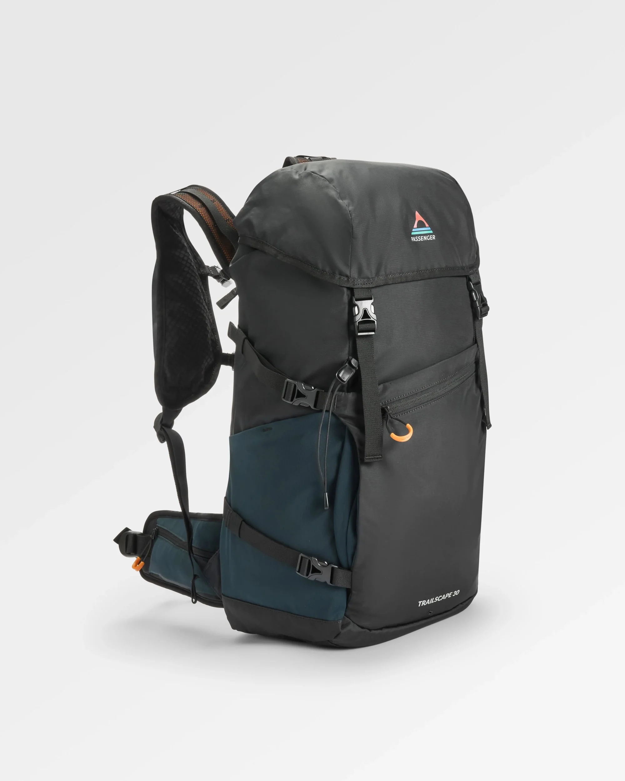 Trailscape 30L Backpack - Black - Image 6