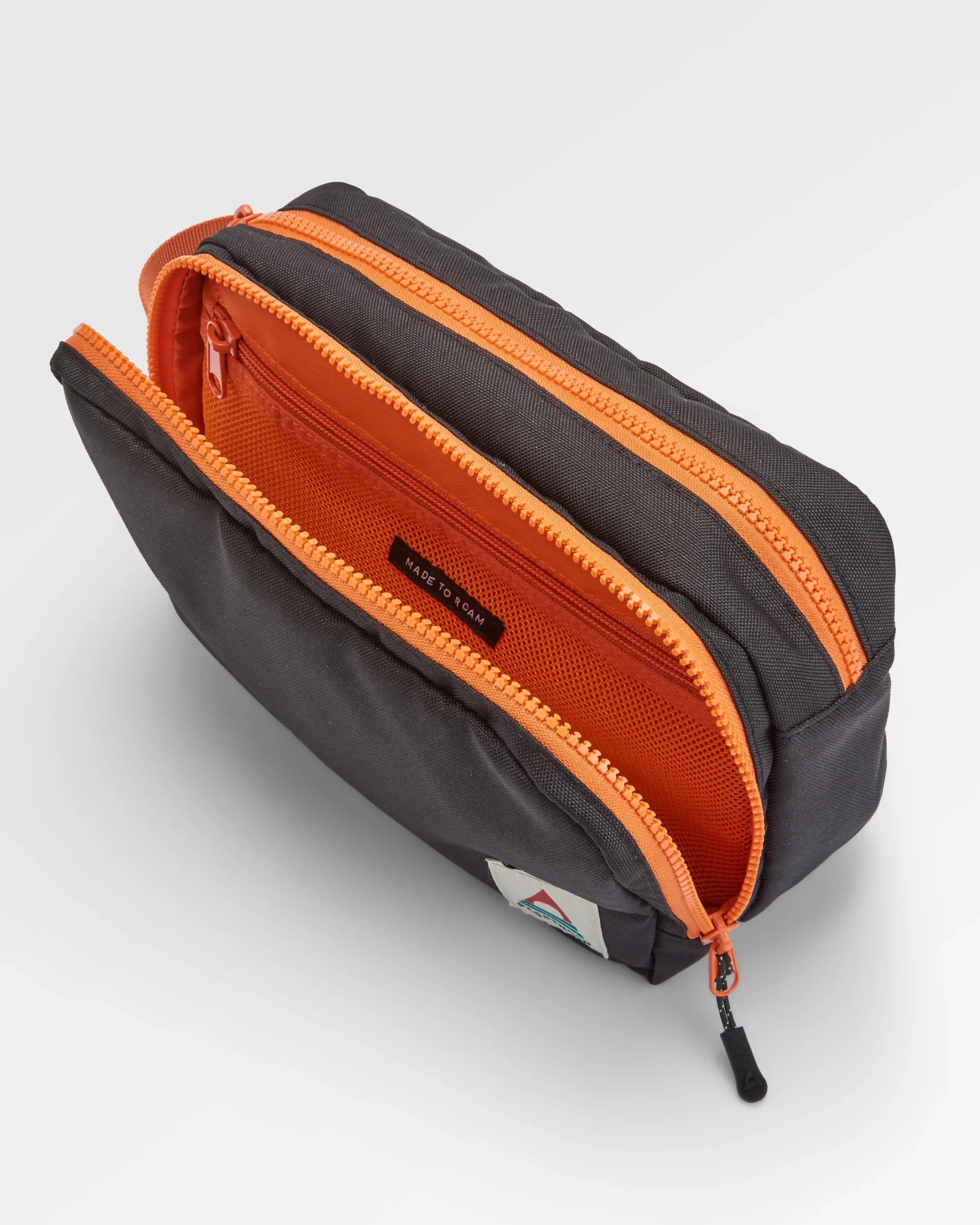 Travel Wash Kit - Black - Image 6